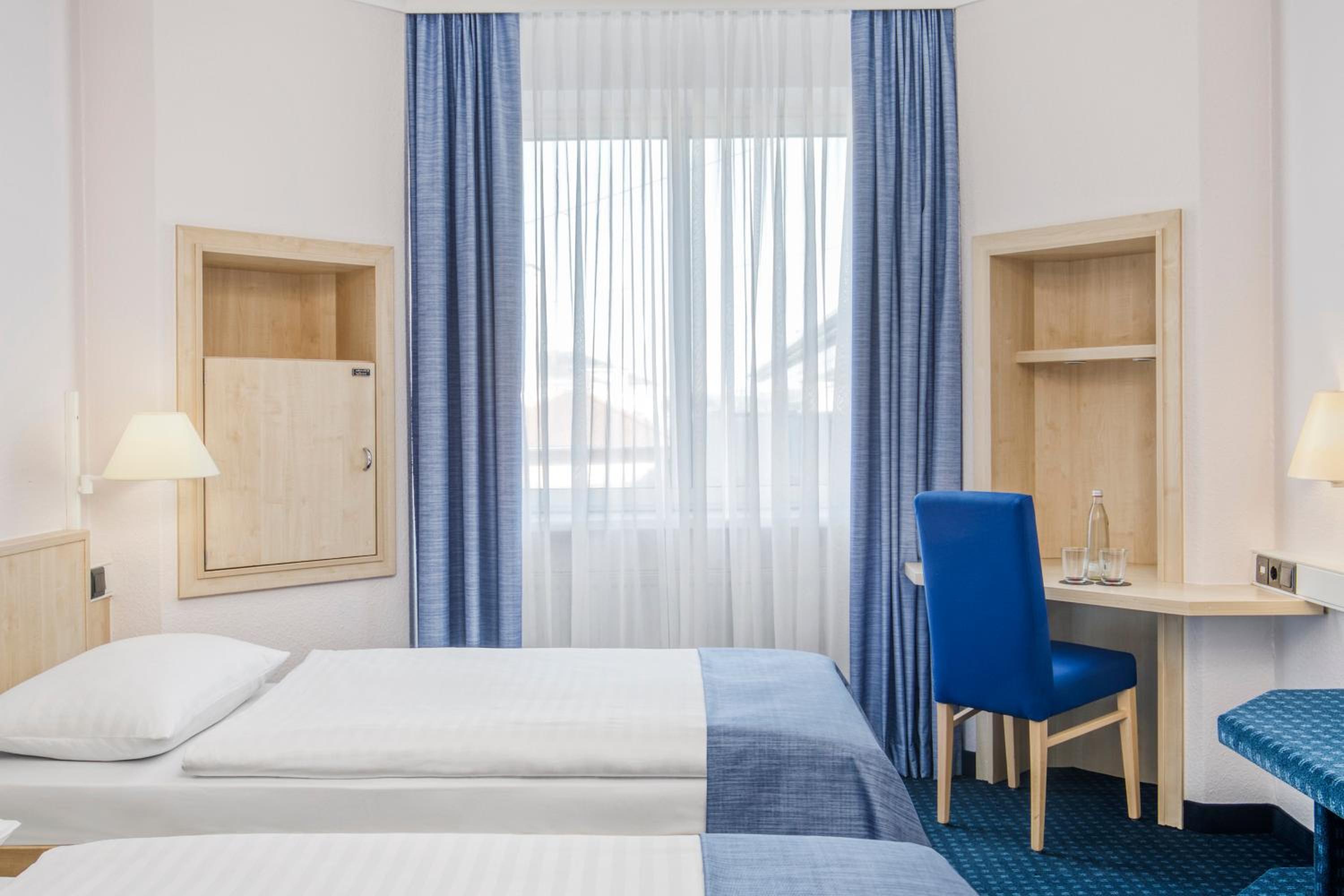 Comfort Twin Room