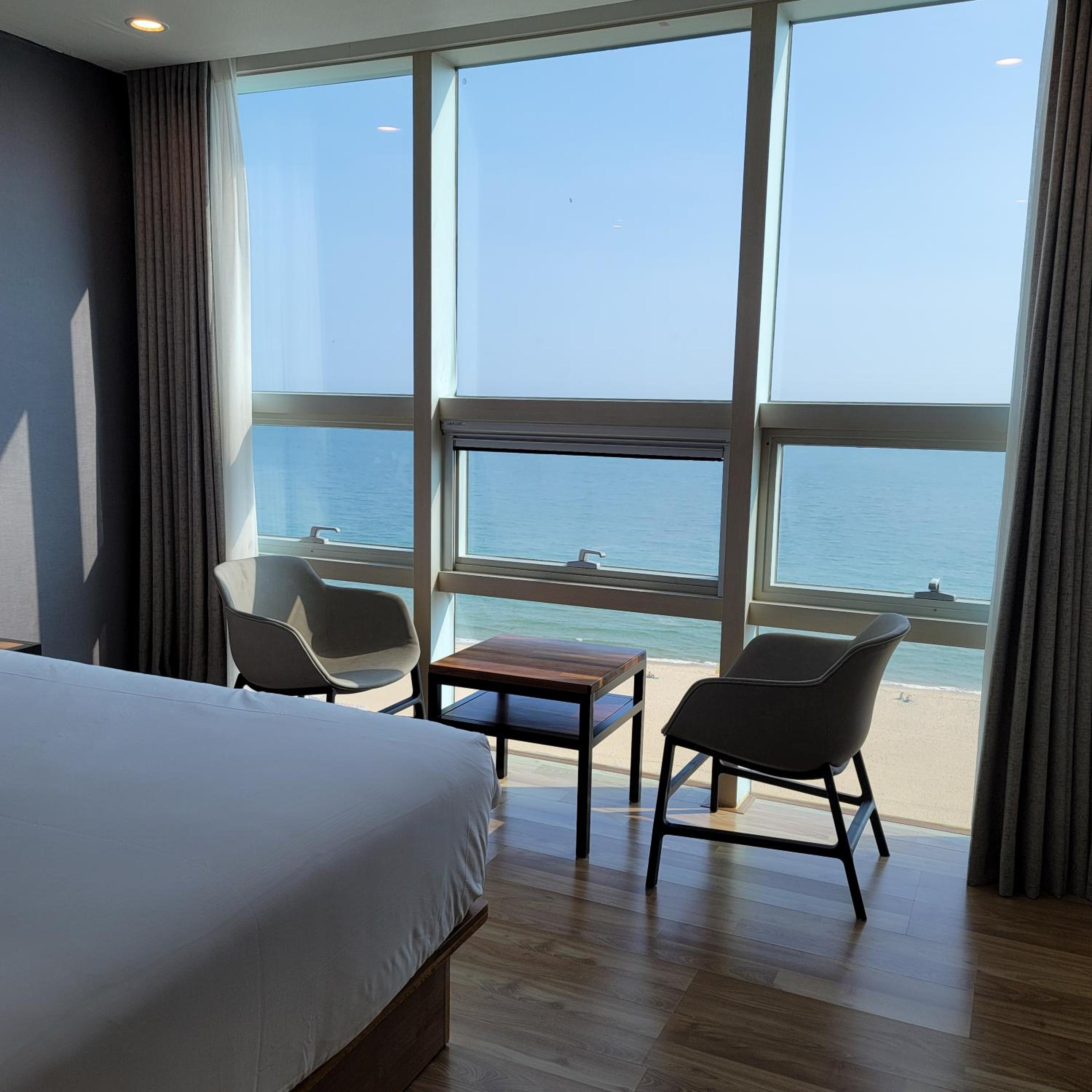 Deluxe Double Room with Ocean View