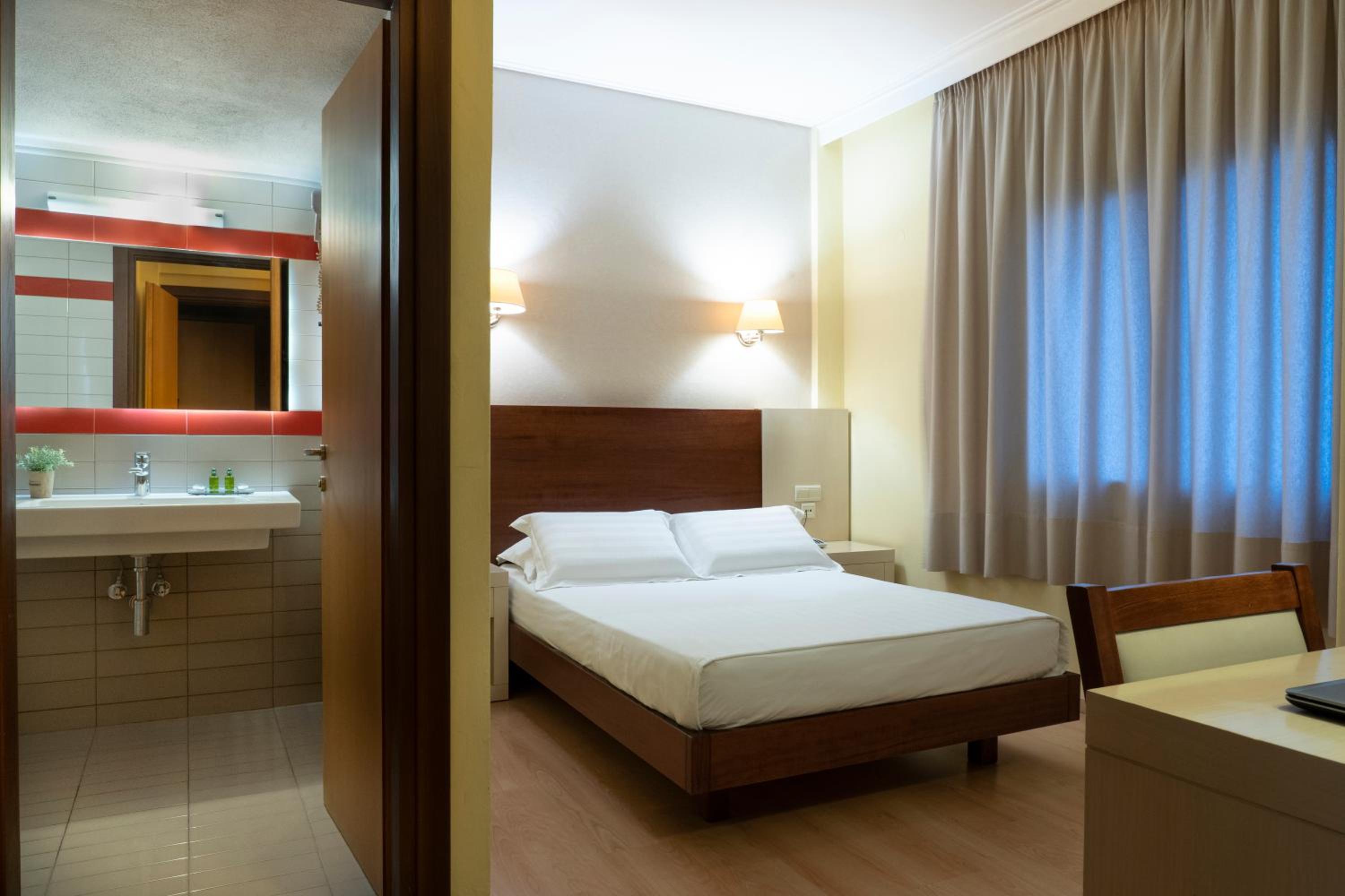 Standard Room without Balcony