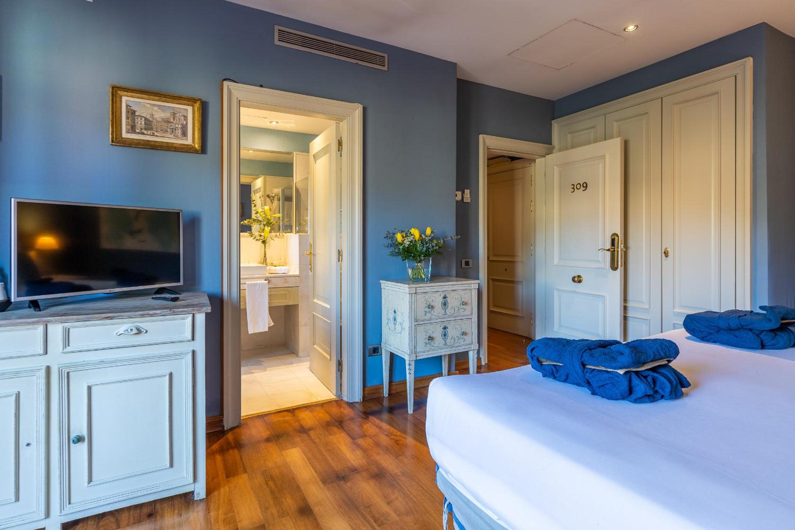  Double Room with Terrace