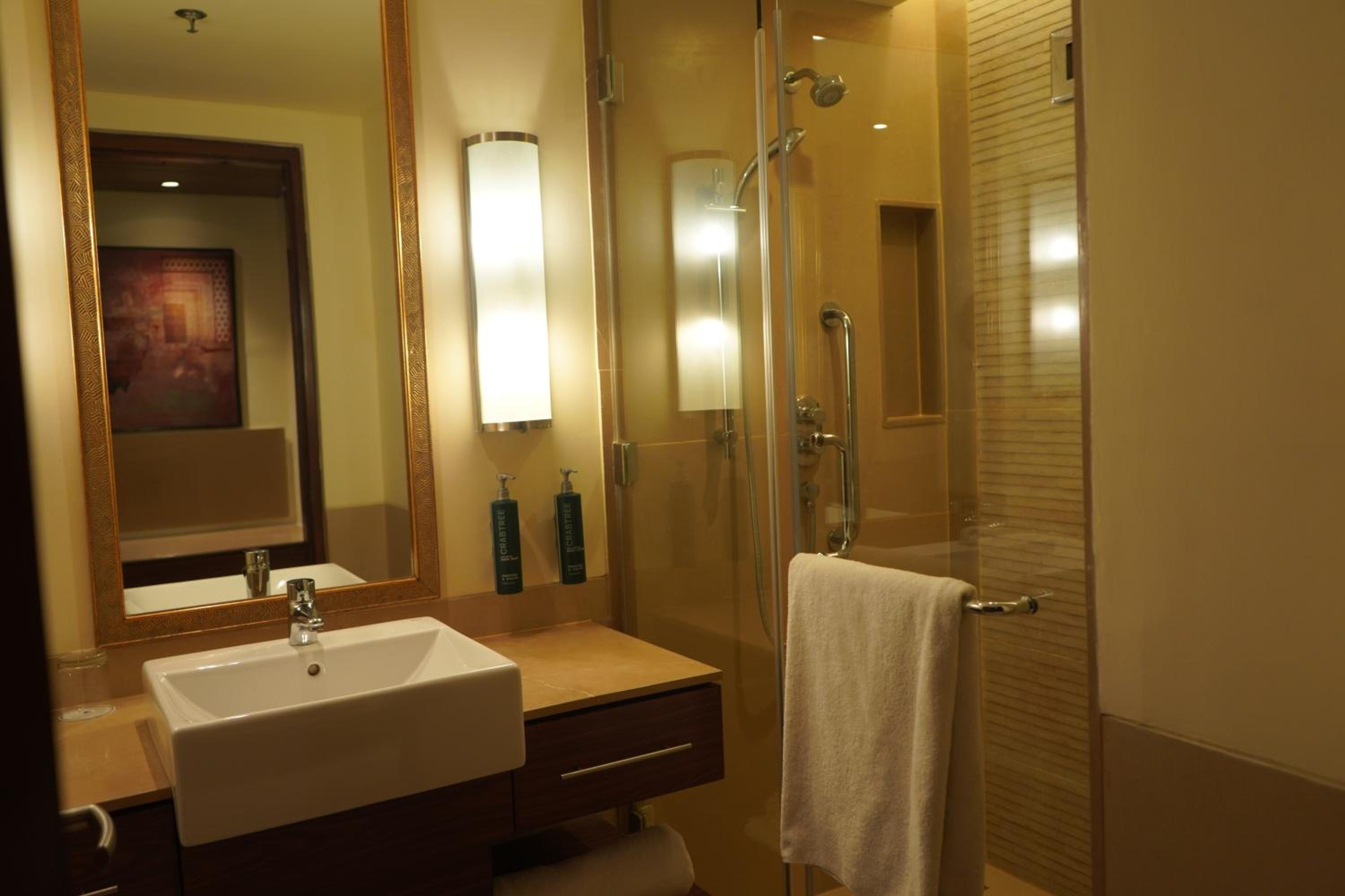 King Room with Pool View