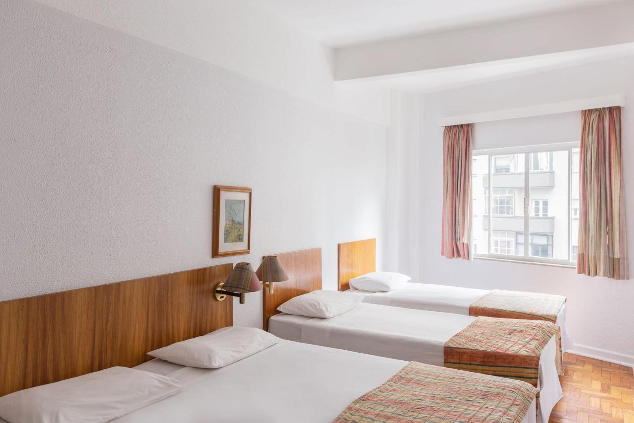 Suite Executive 1 Queen 4 Single