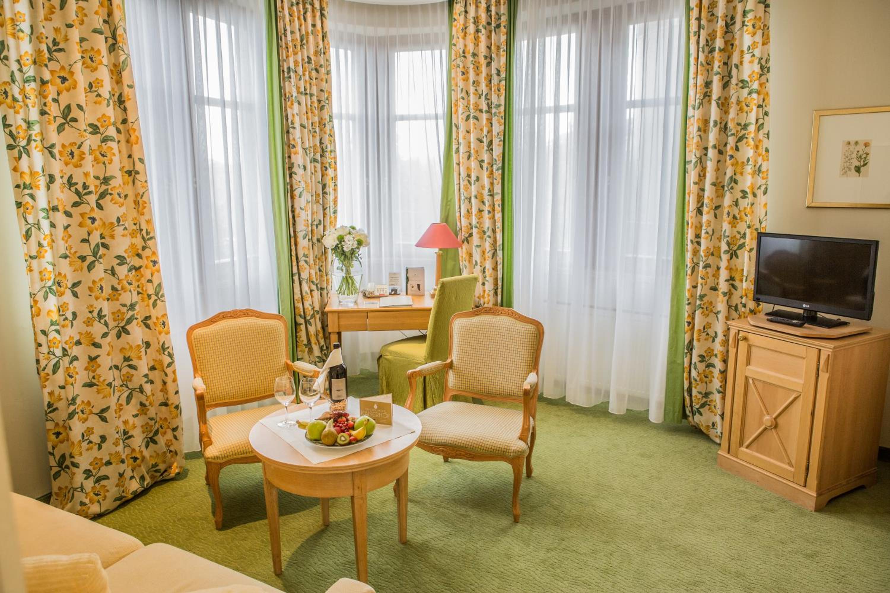 Junior Suite