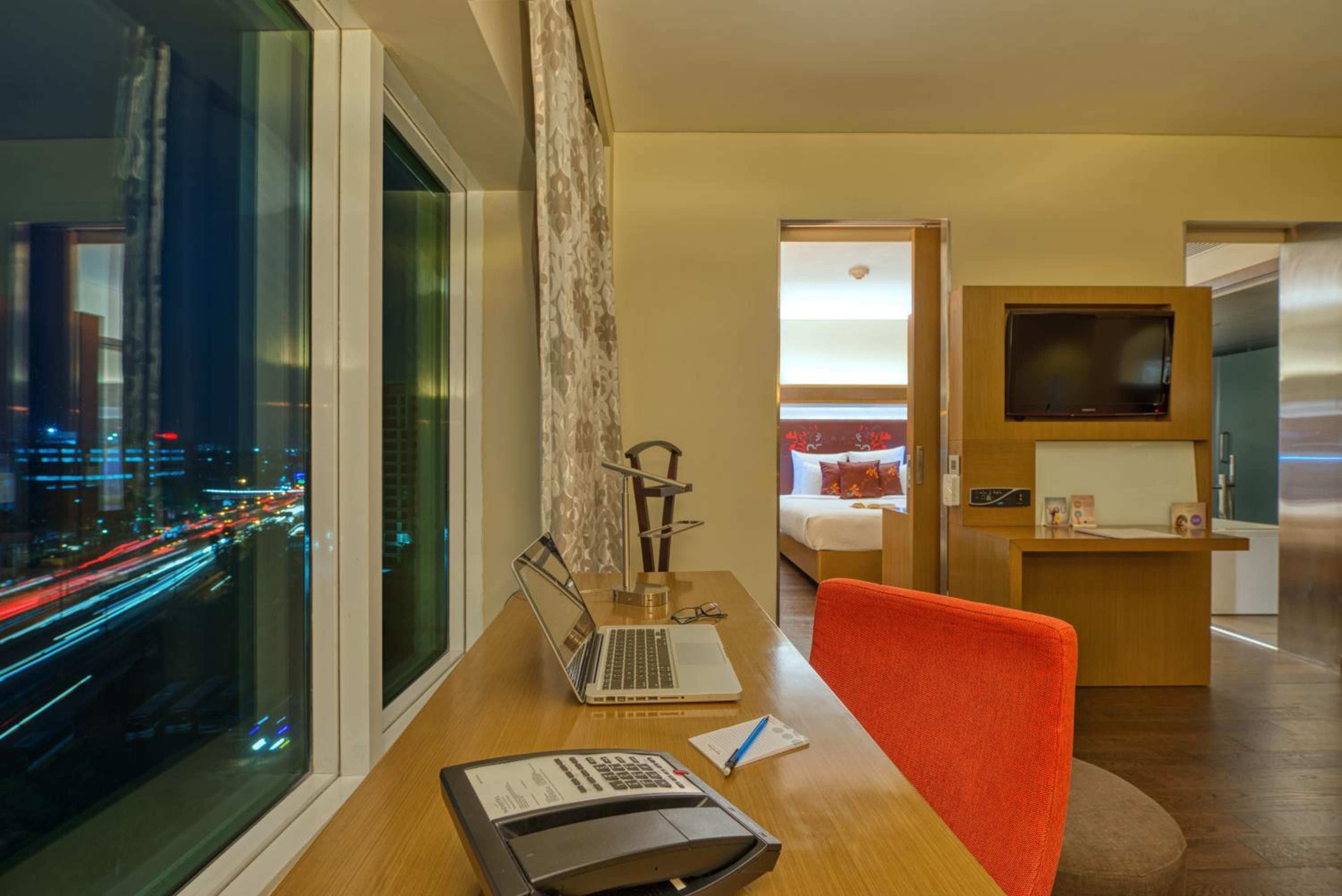 Executive King Suite