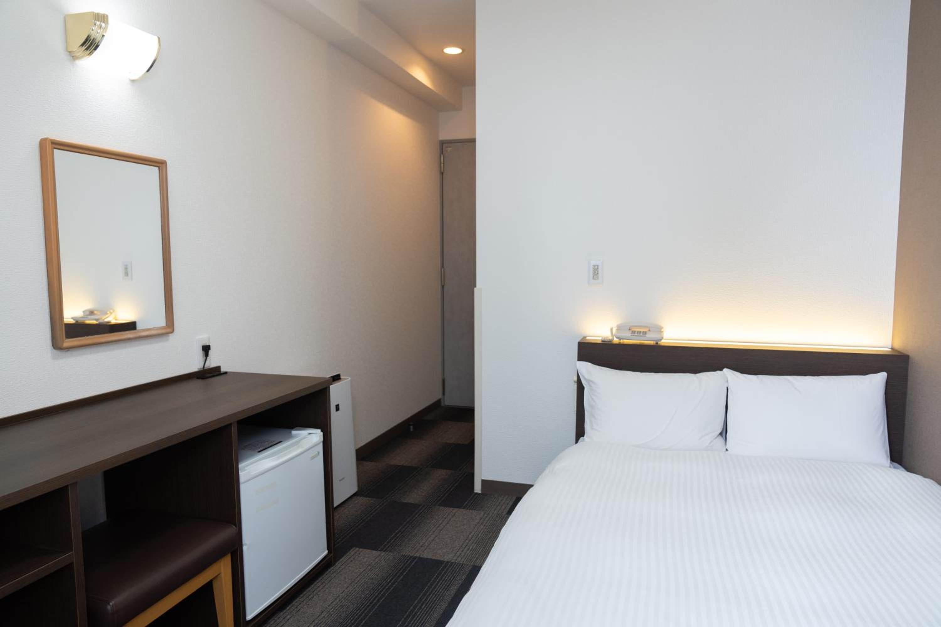 Double Room with Small Double Bed - Non-Smoking