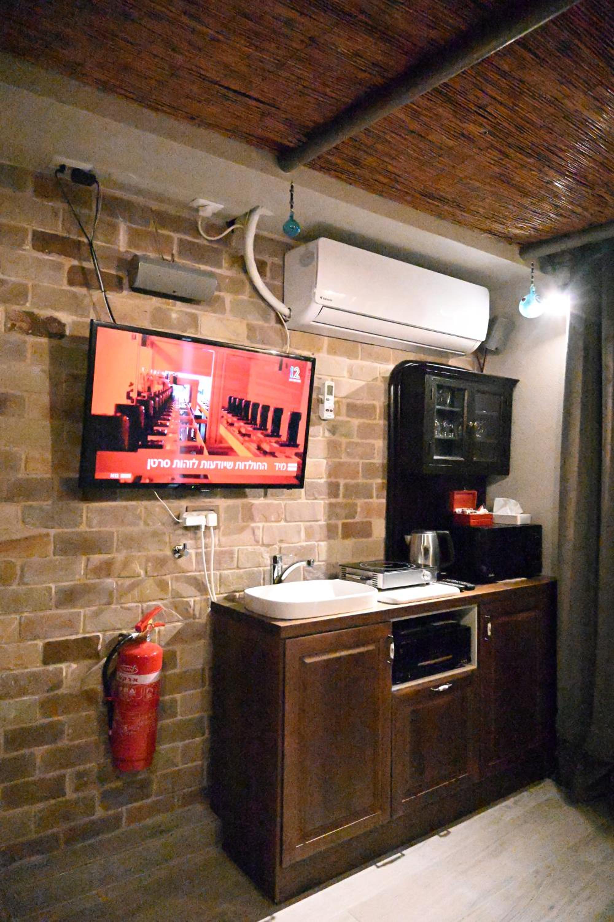 Deluxe Suite with Sea View