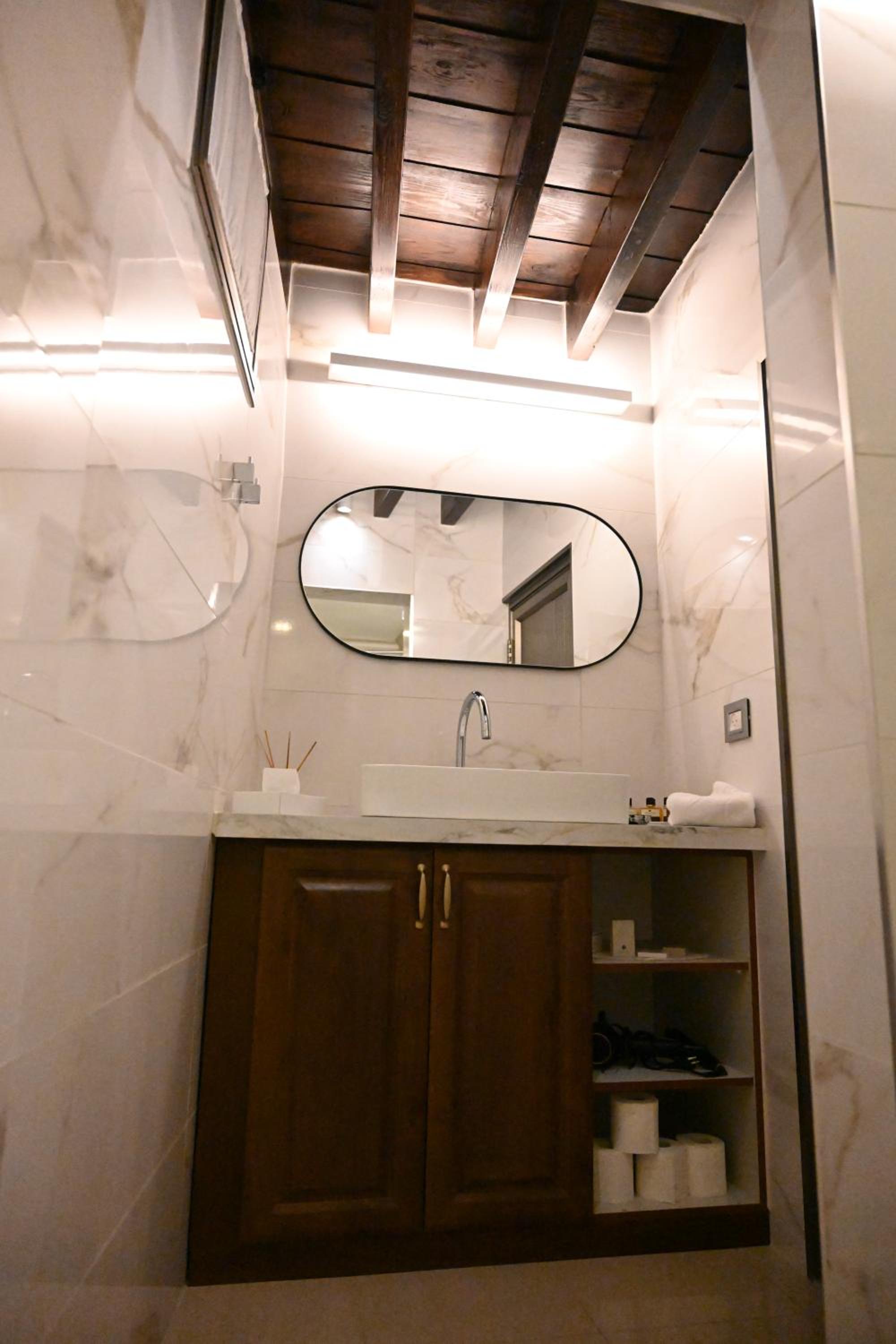 Deluxe Suite with Sea View