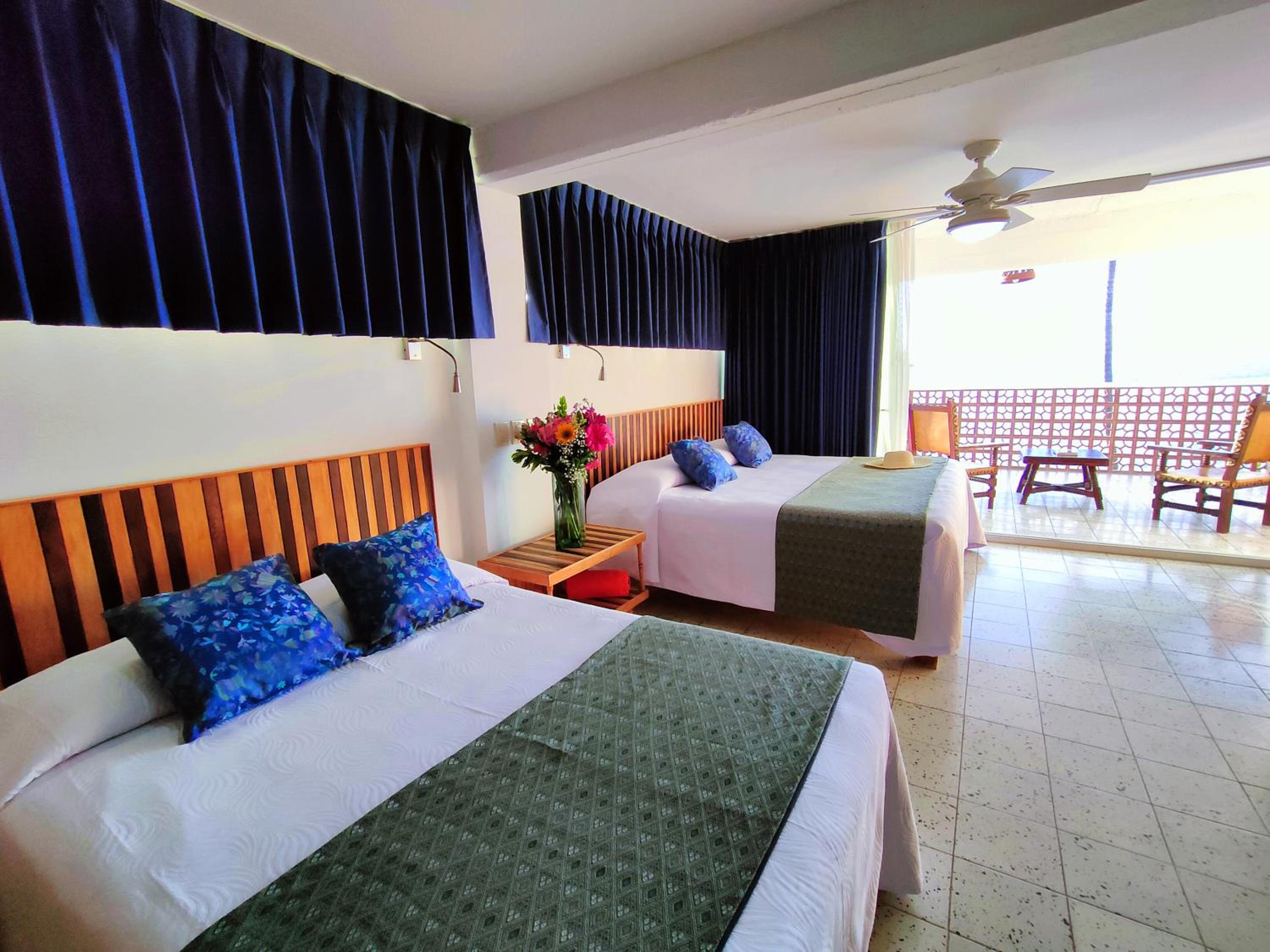 Double Room with Two Double Beds and Ocean View