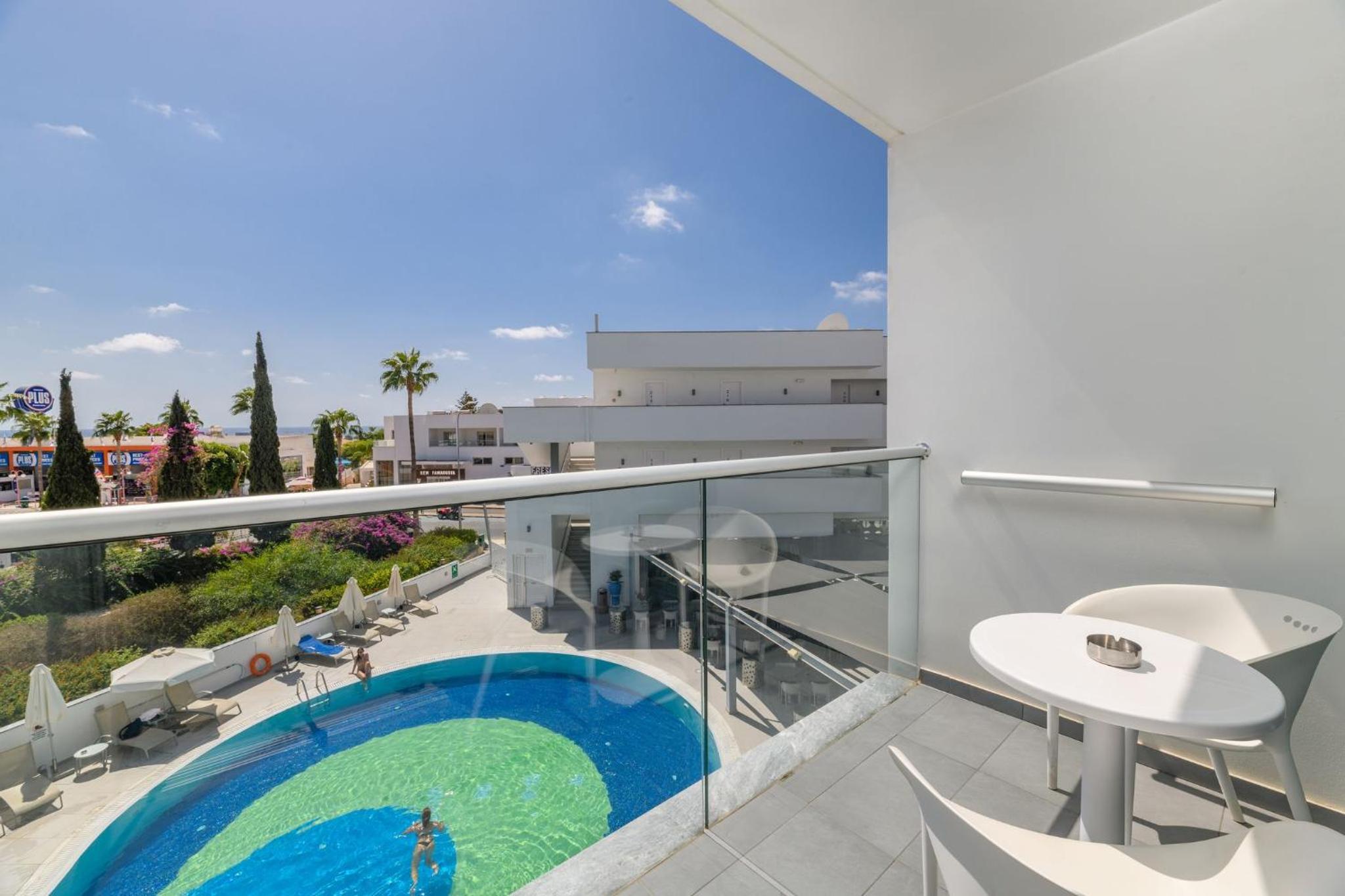 Double or Twin Room with Pool View