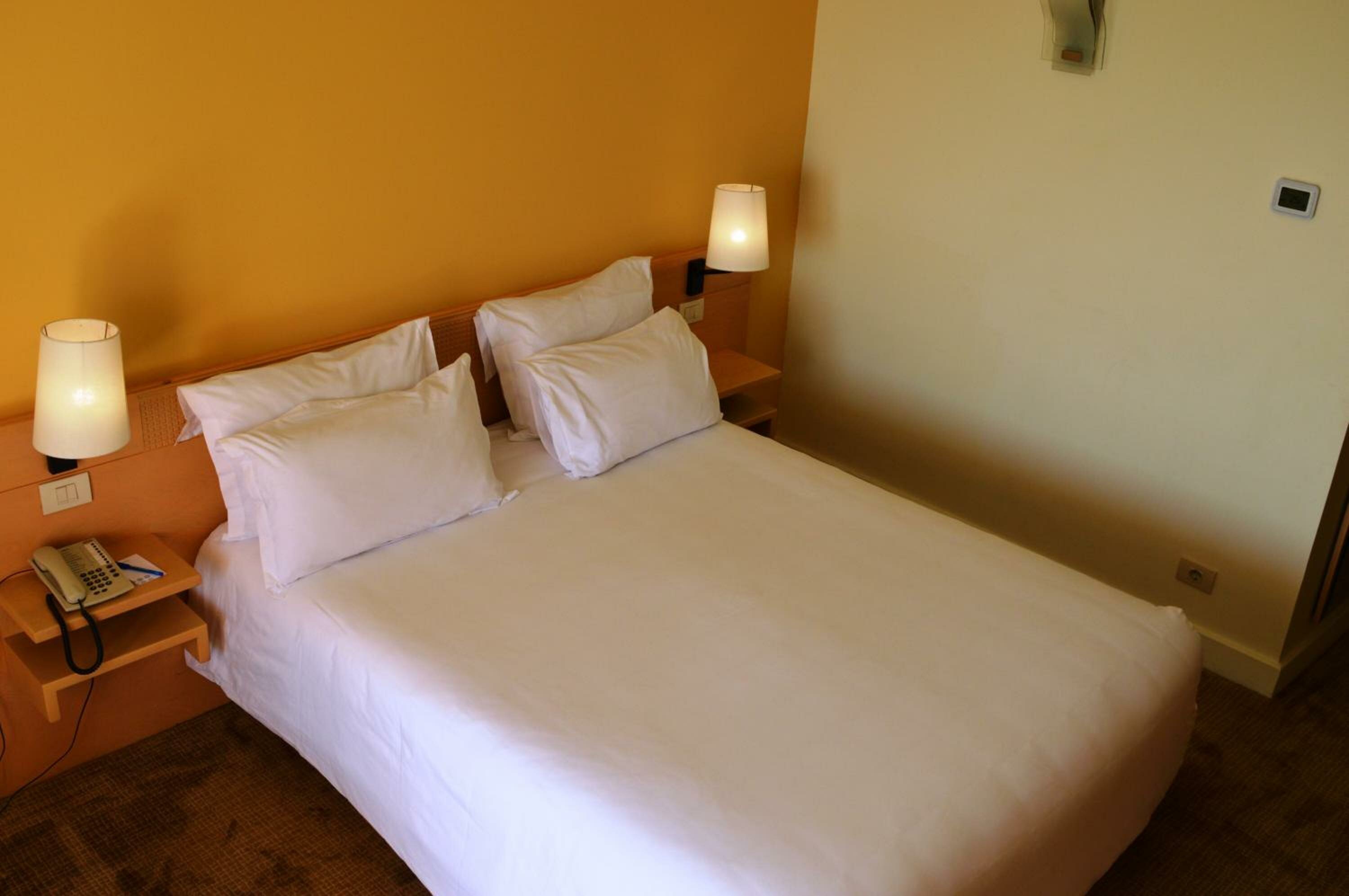 Superior Double Room with Balcony