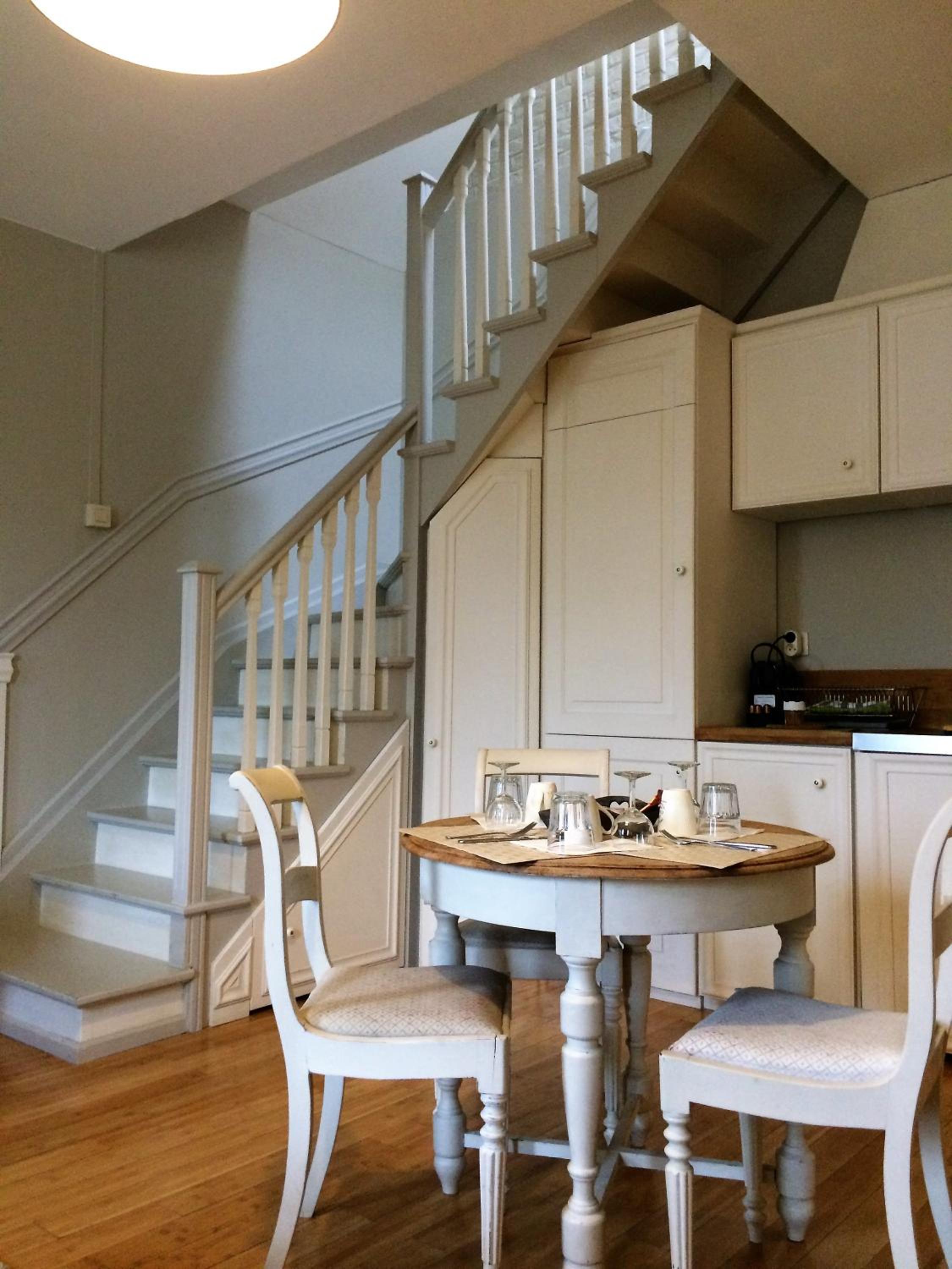 Apartment - Split Level