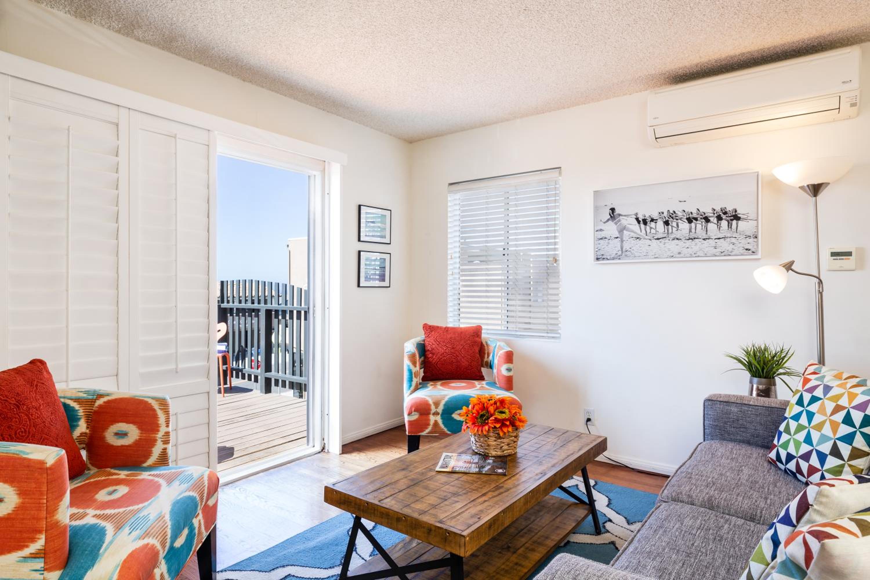 1 Bedroom With Large Ocean View Deck 