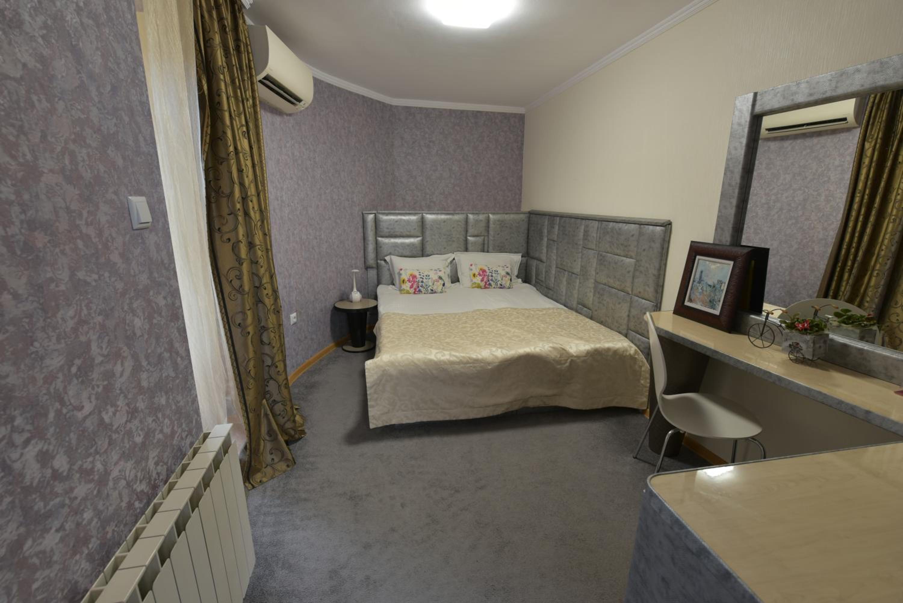 Junior Suite with Balcony