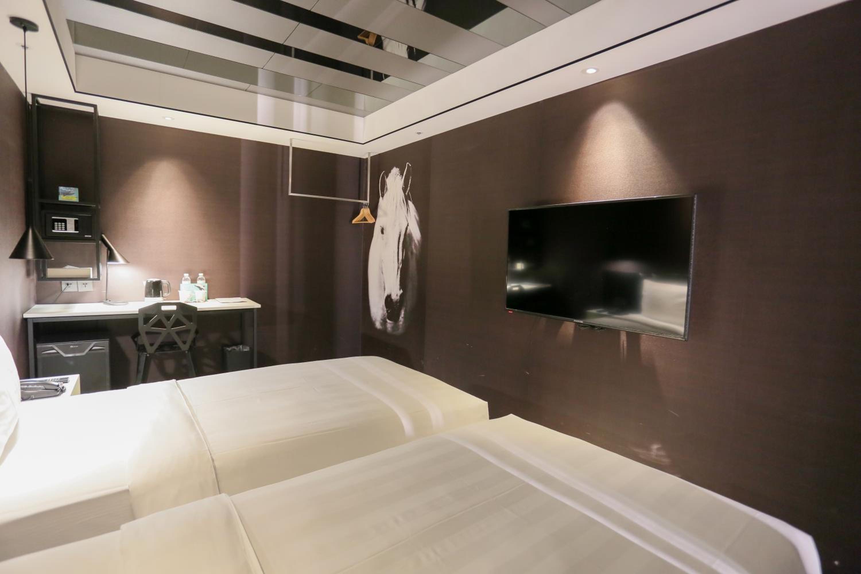 Comfort Twin Room - Basement