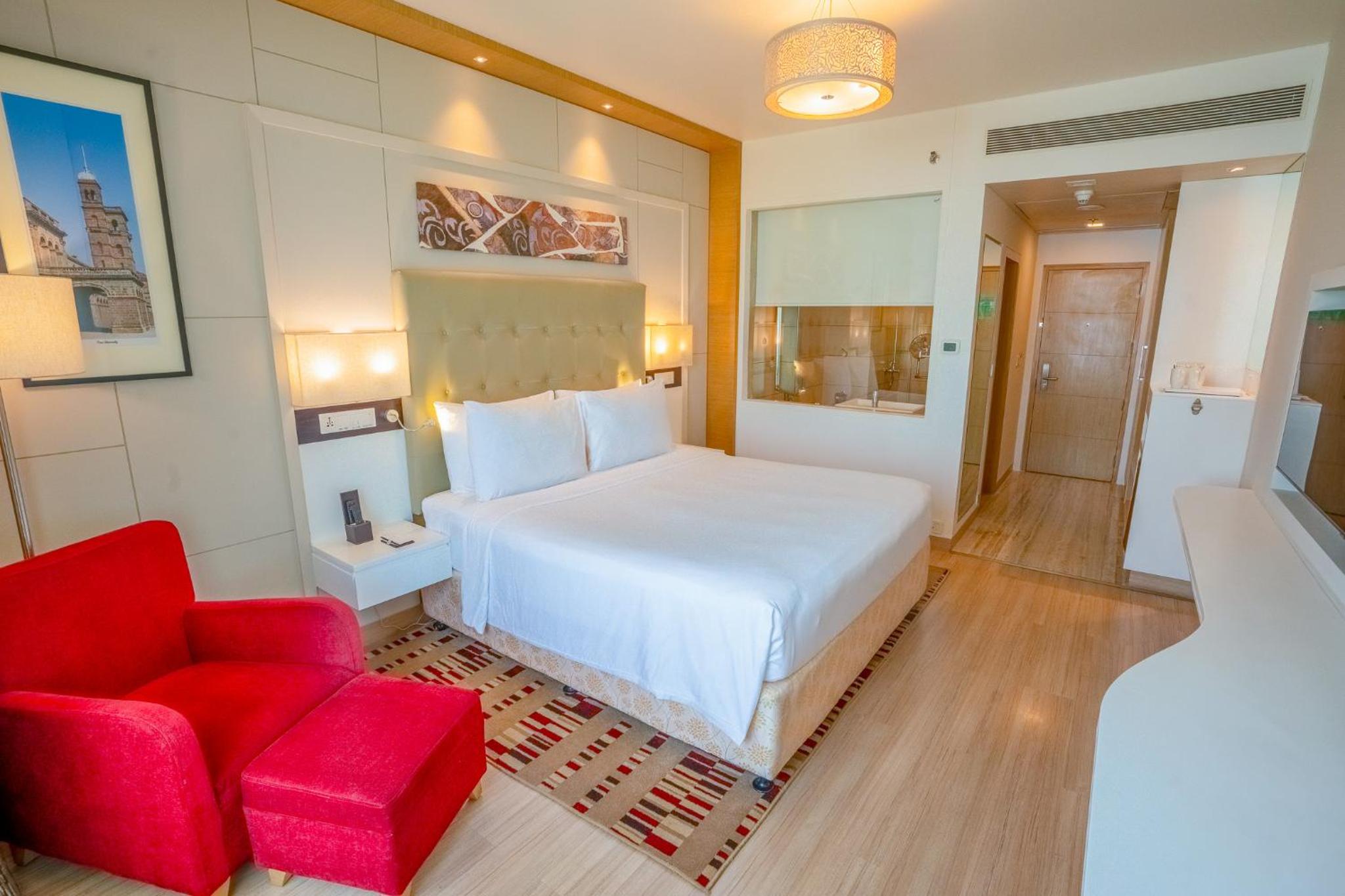 Business Class Room with Complimentary 2 pcs for Ironing per stay , 20% discount on food and soft beverage and access to business lounge