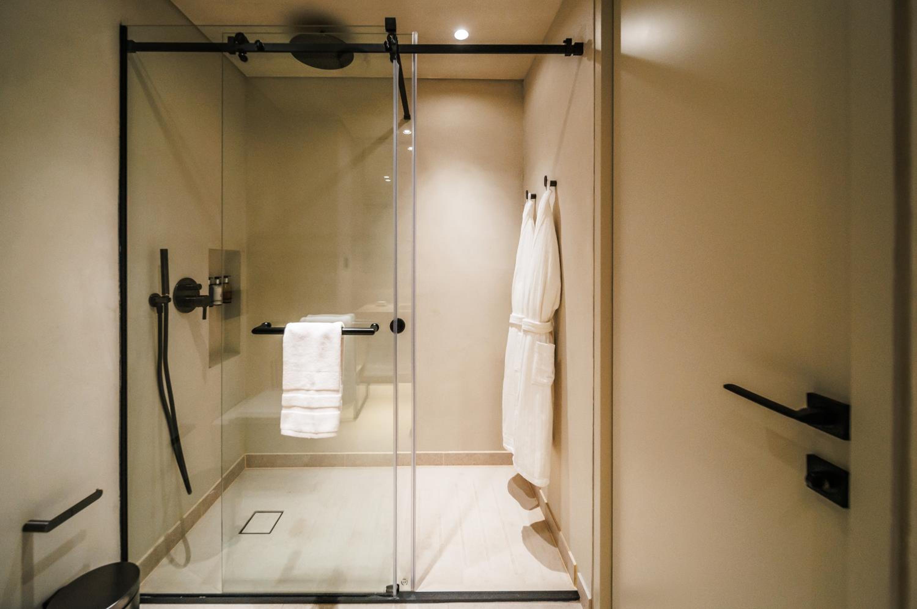 Magnolia Superior Room No Balcony