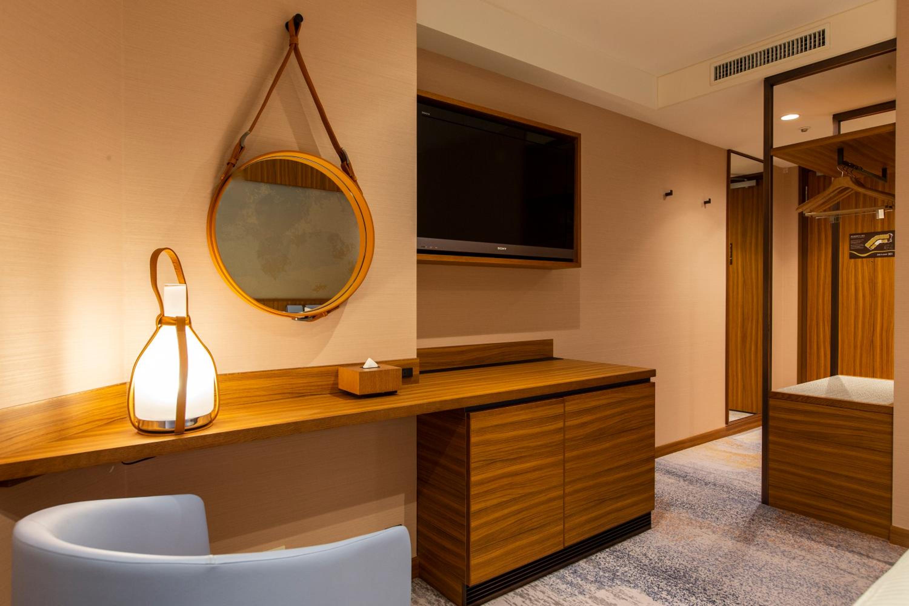 Twin Room with Park View