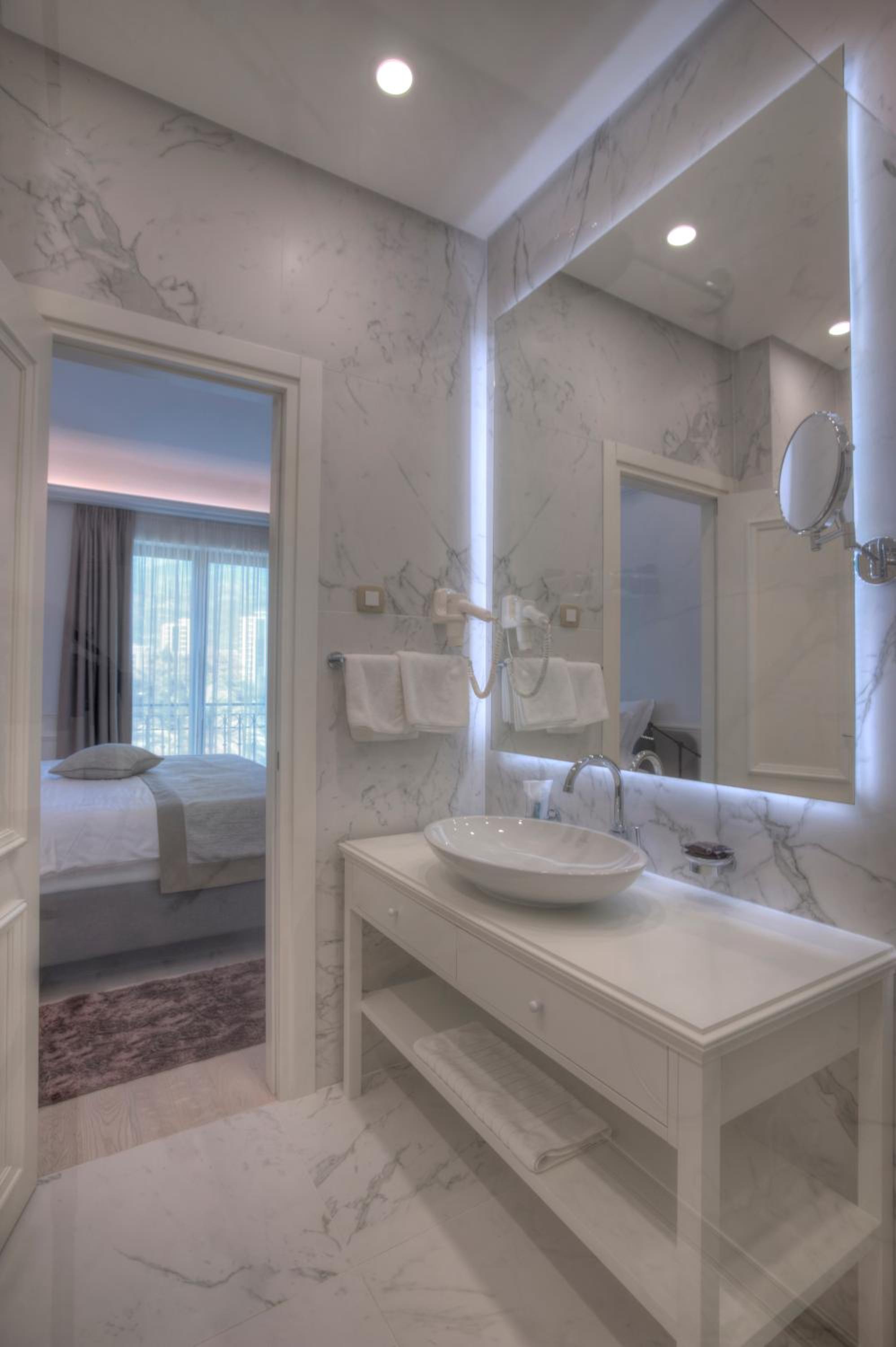 Comfort Double or Twin Room