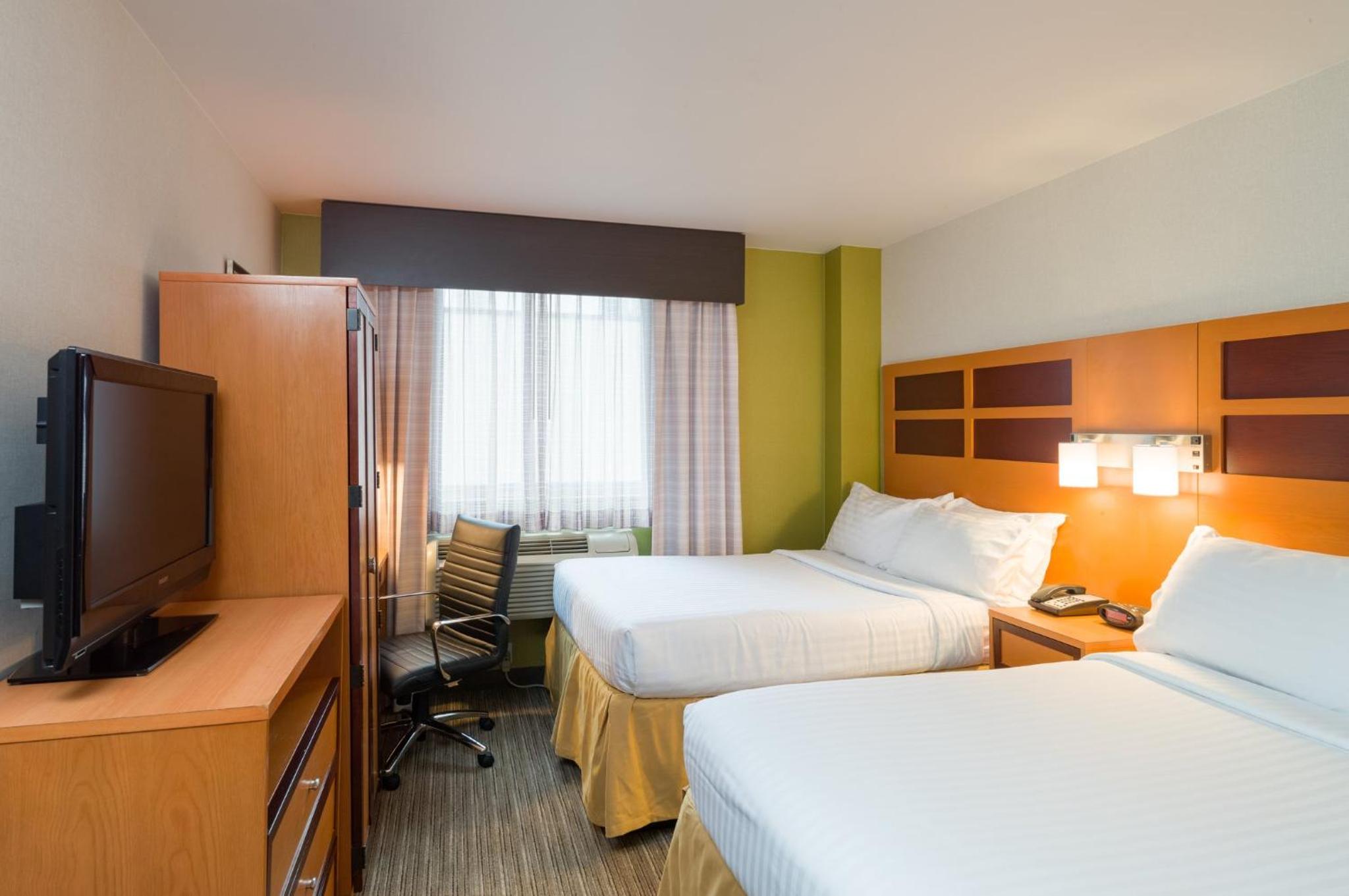 Double Room with Two Double Beds - Non-Smoking