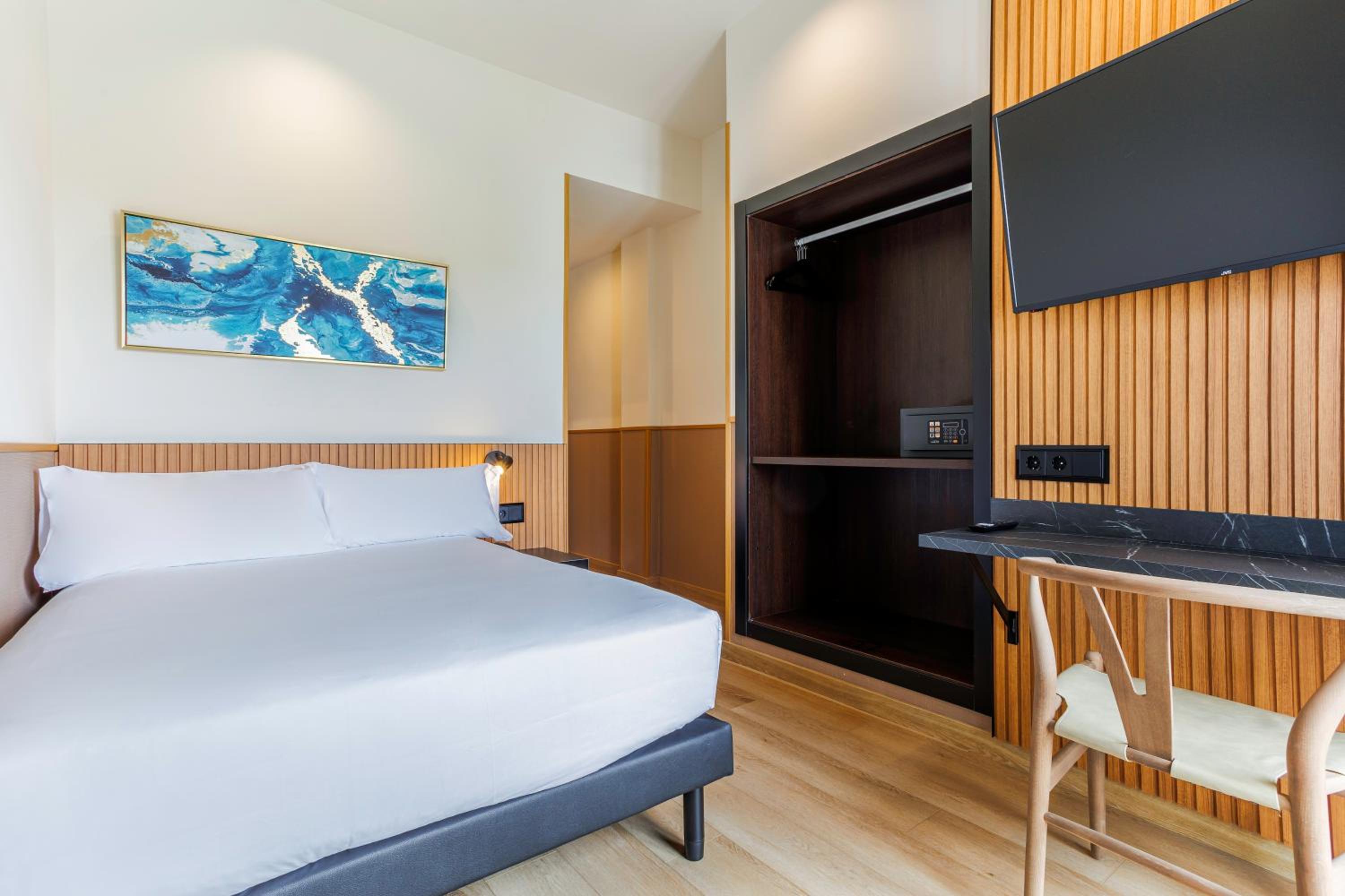 Small Double Room