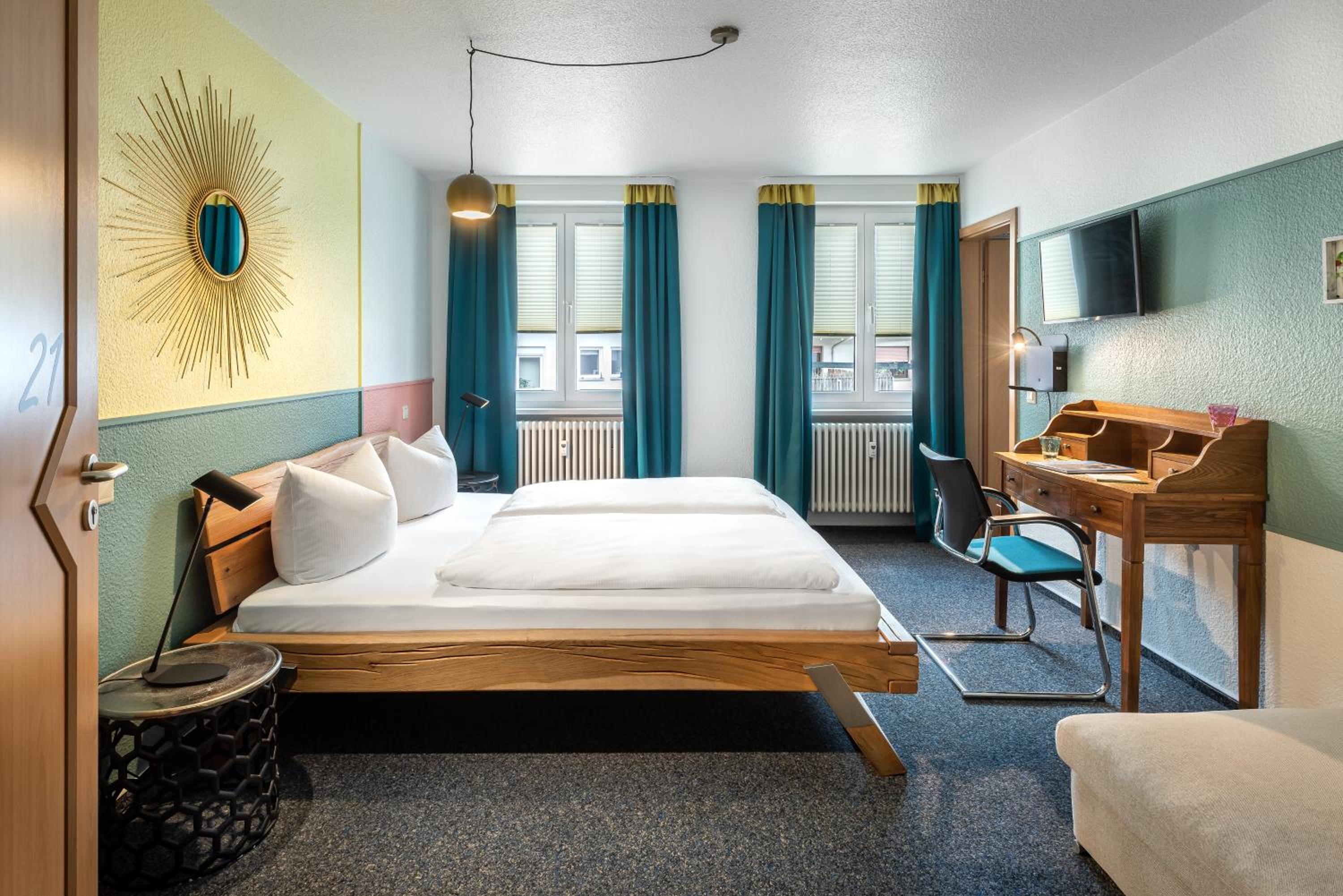 Doppelzimmer teilweise mit Klimaanlage