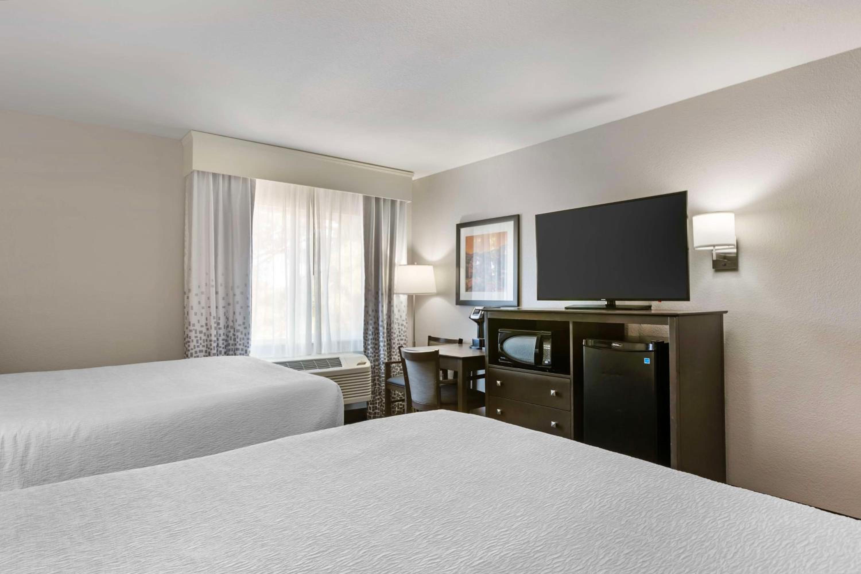 Queen Room with 2 Queen Beds