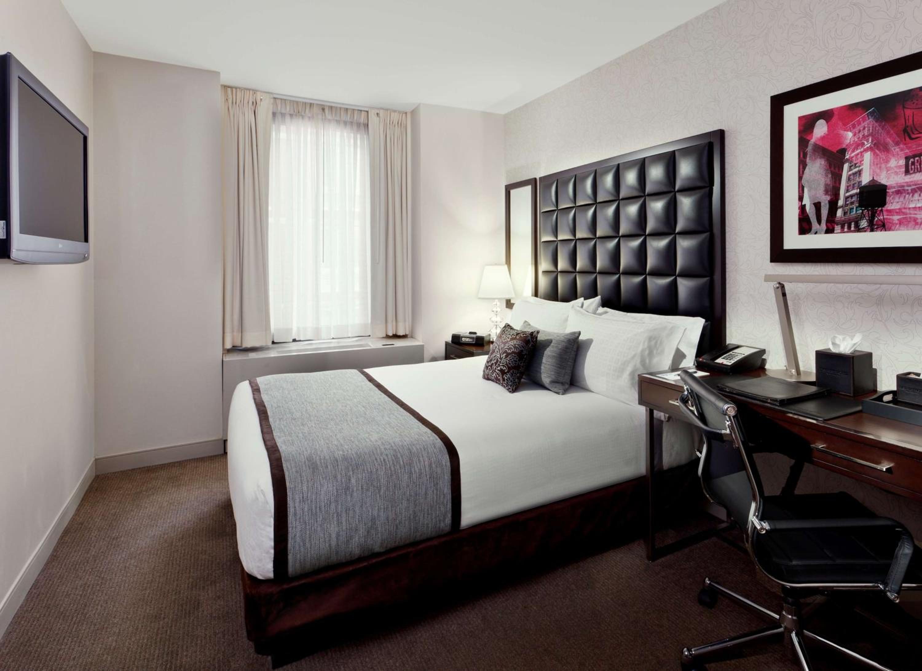 Queen Room