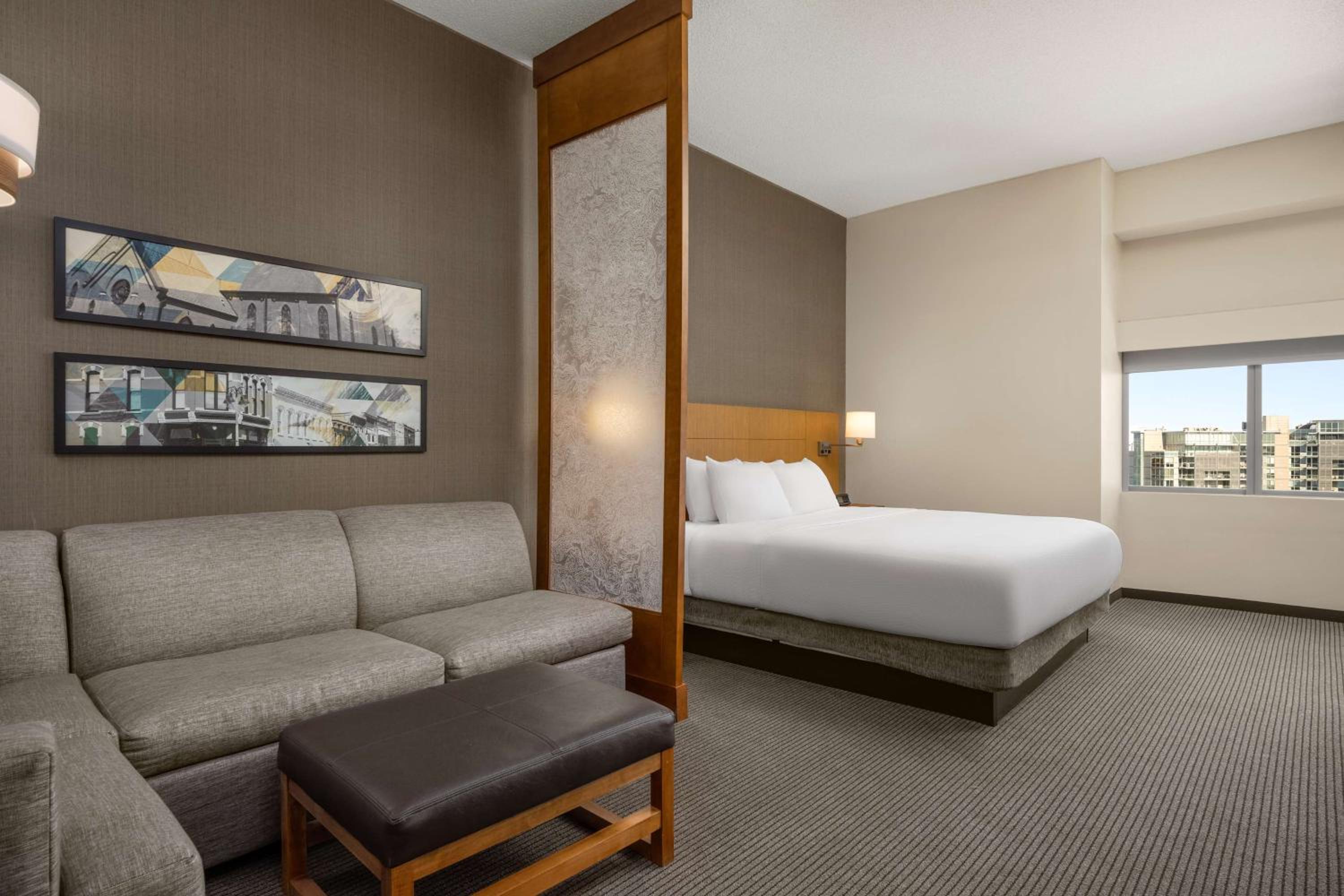 King Room with Sofa Bed - High Floor