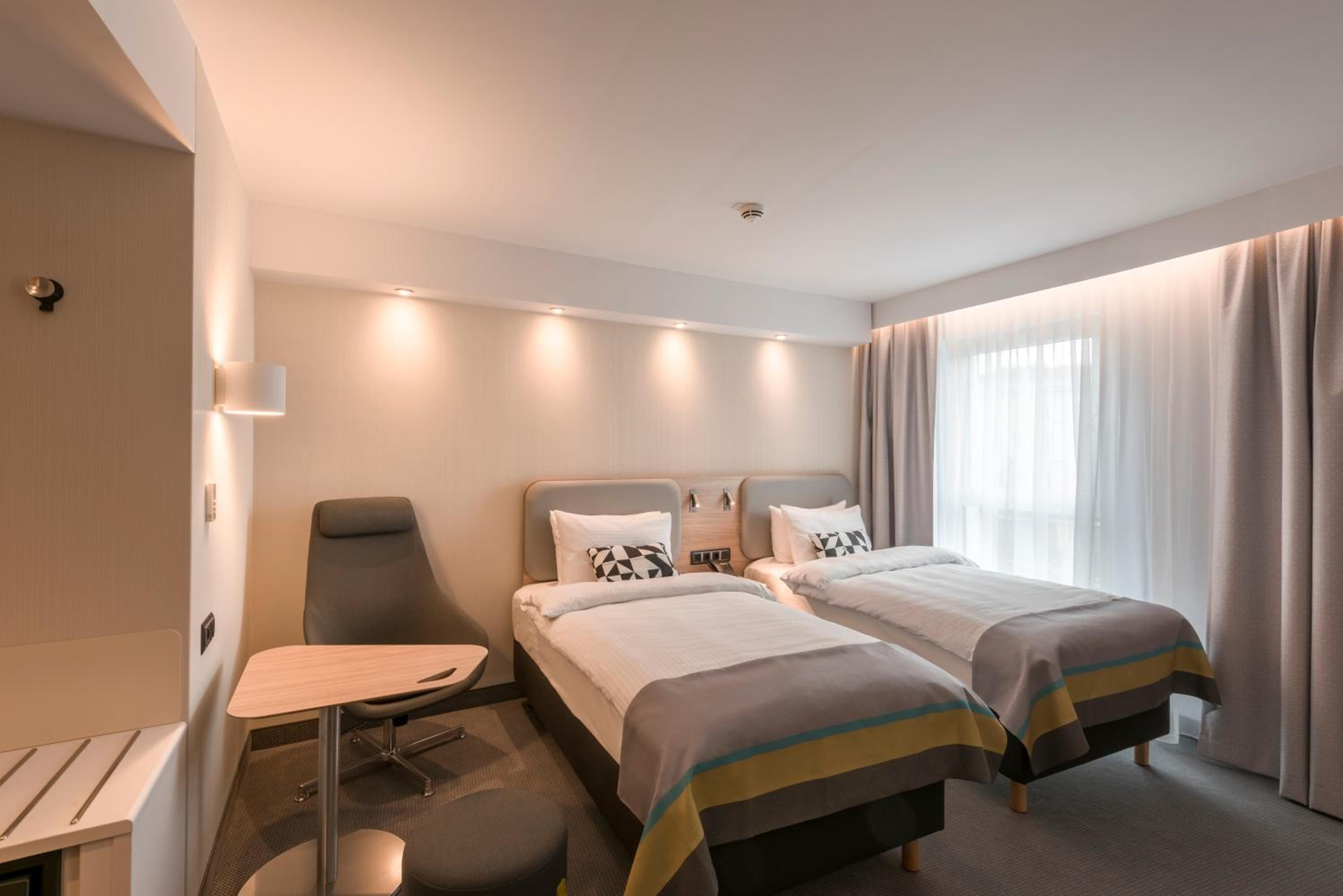 Standard Room with Two Single Beds