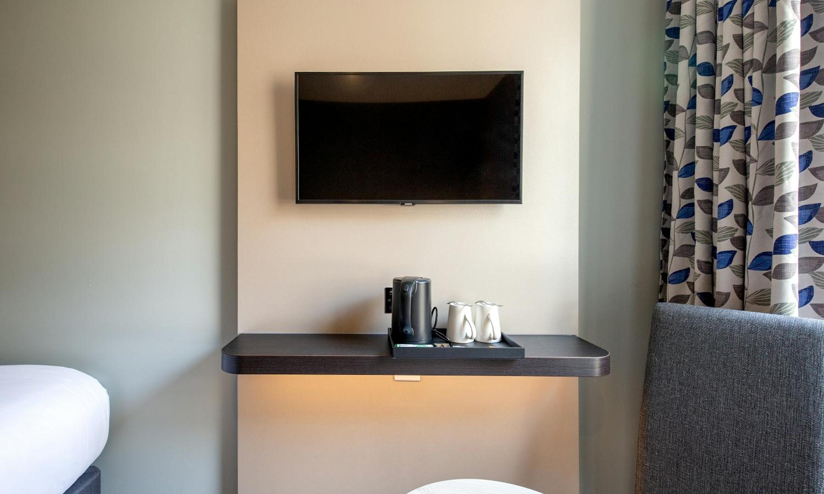 Standard Plus Twin Room