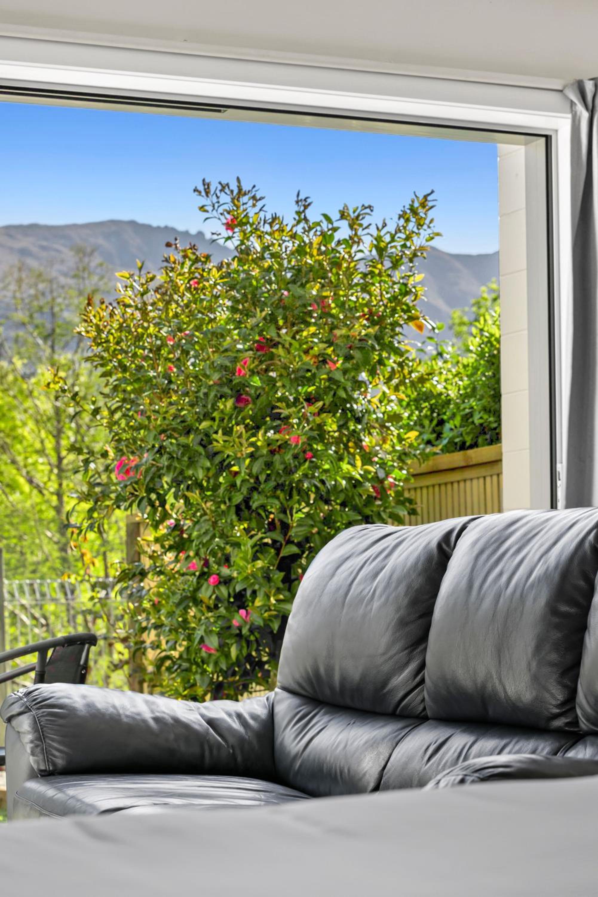 Double Or Twin Room With Mountain View