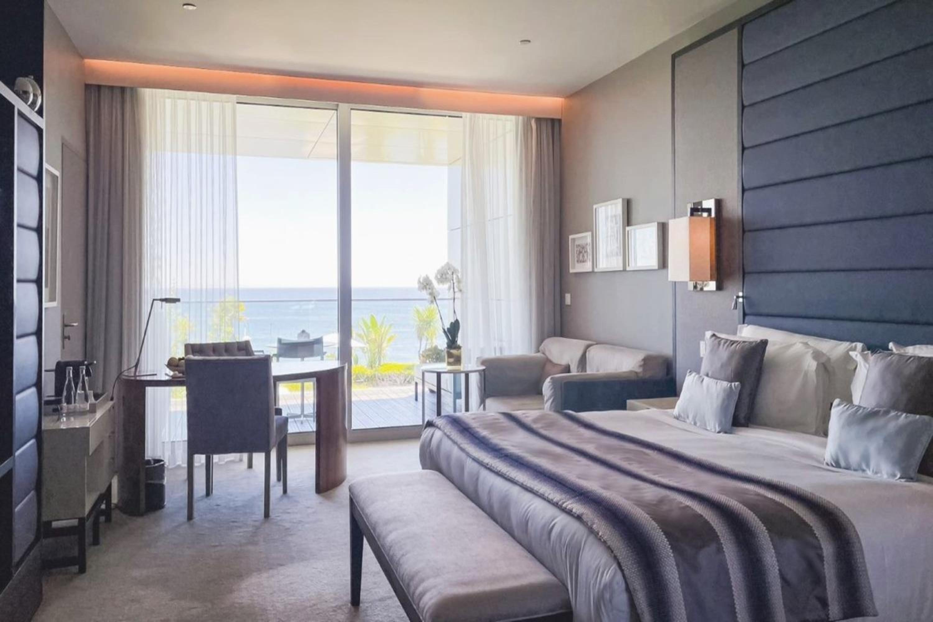 Classic King Room with Ocean View