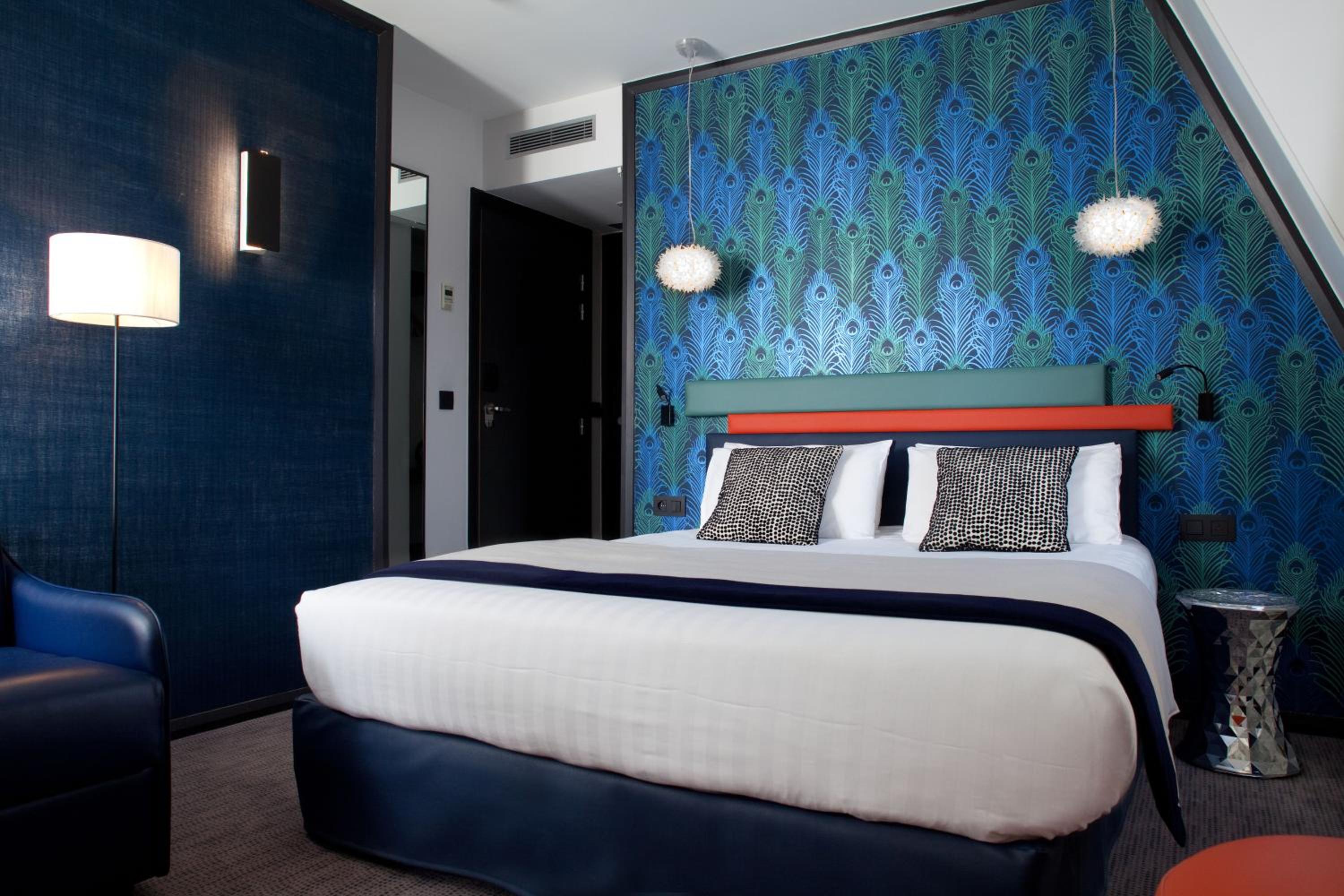 Deluxe Room - double bed and sofa bed