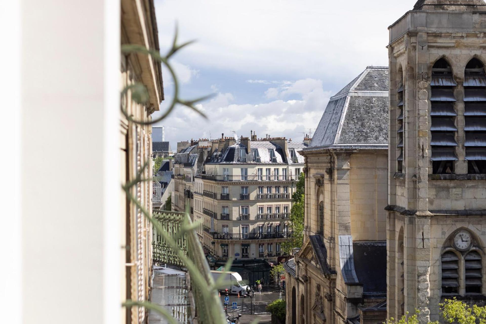 Superior Double Room with Balcony