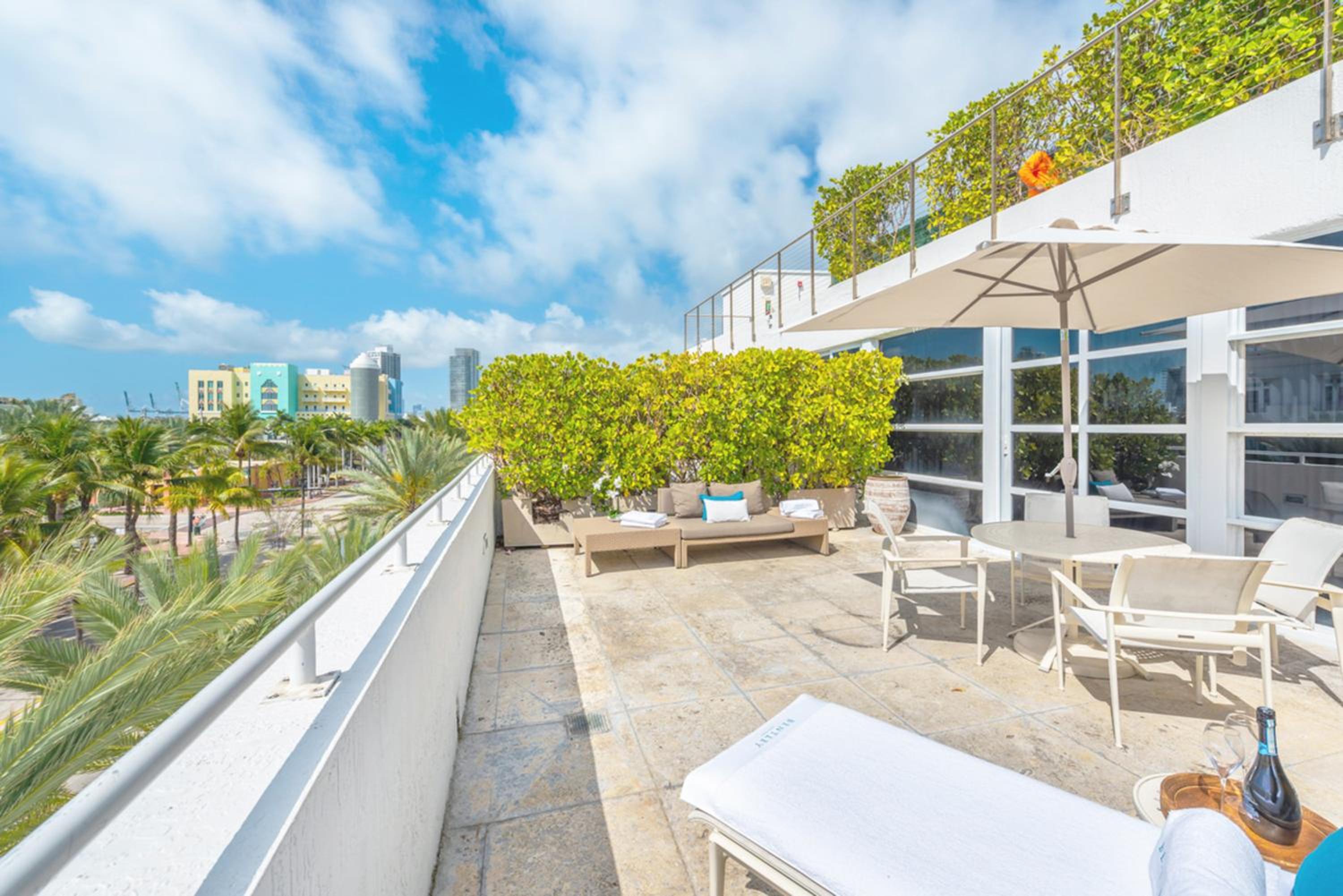 BENTLEY PENTHOUSE TWO BEDROOM