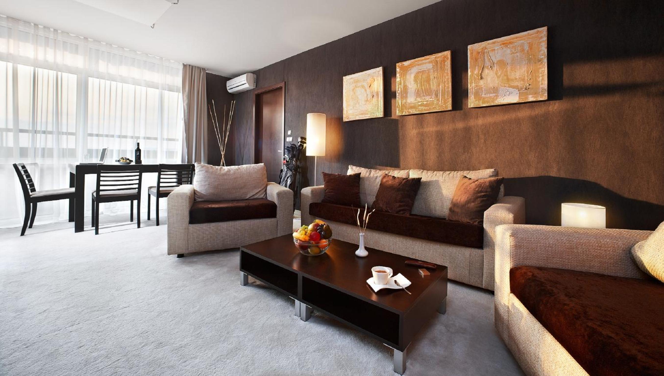 Executive One-Bedroom Apartment