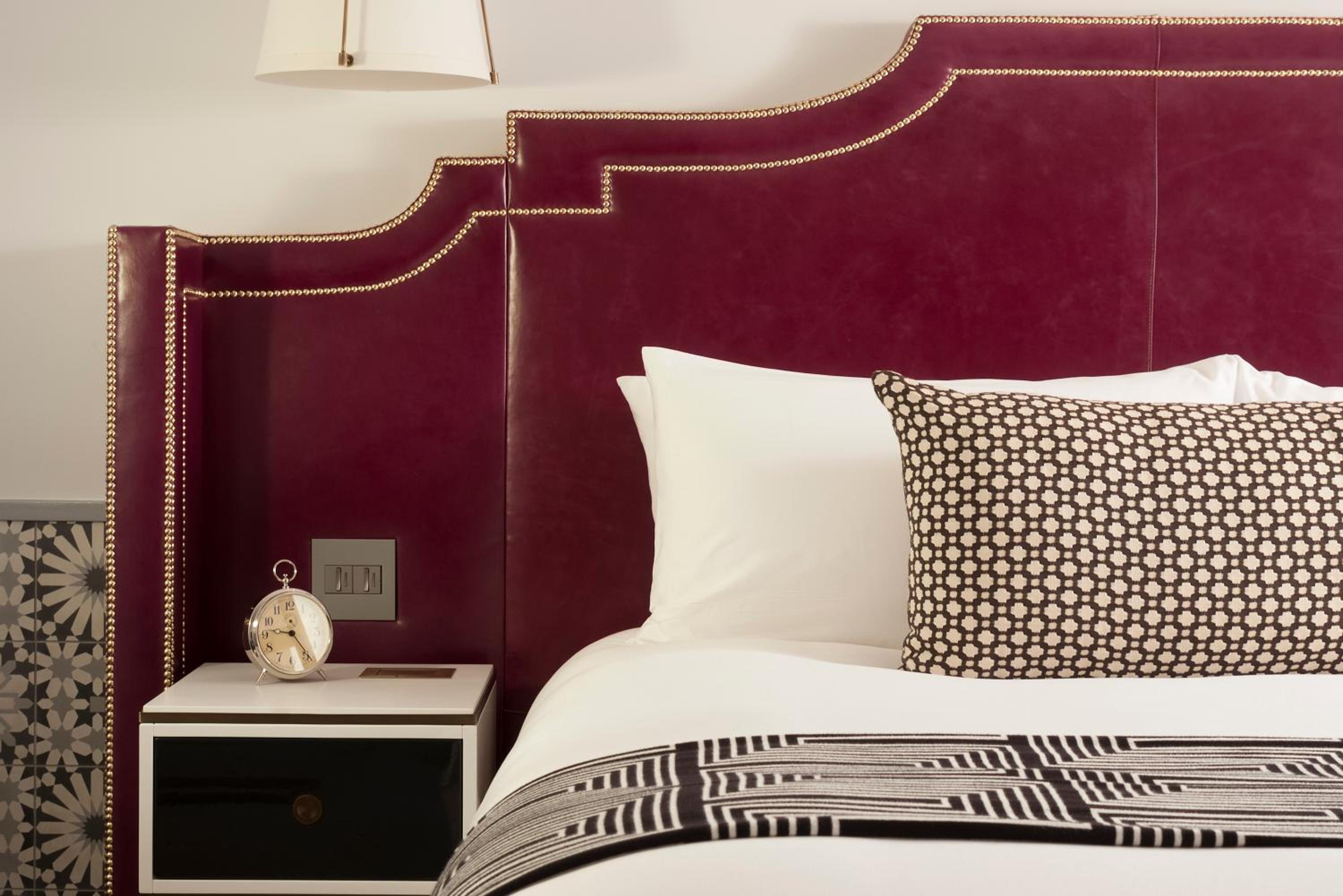 Deluxe King Room - Accessible 