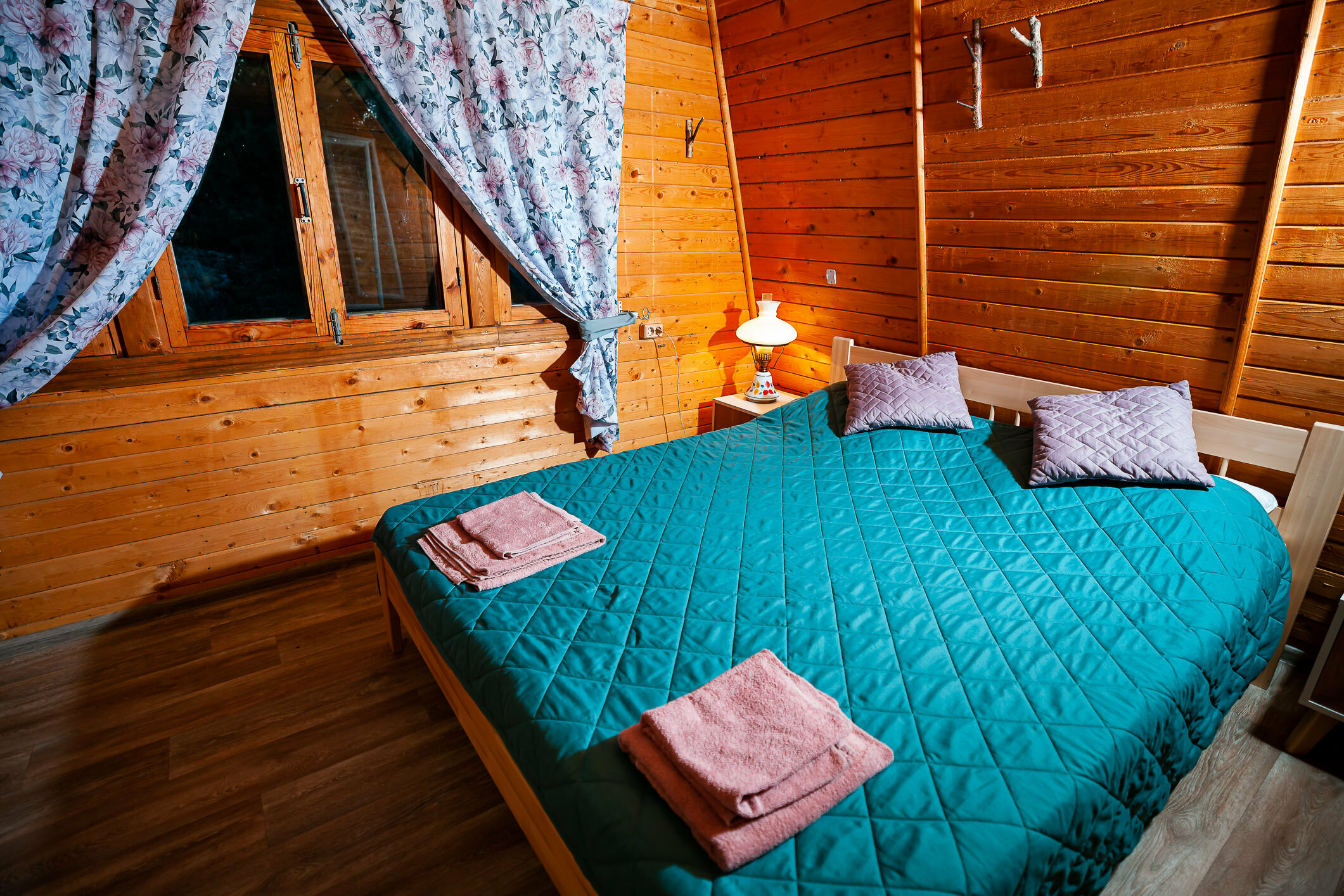 Коттедж с видом на озеро