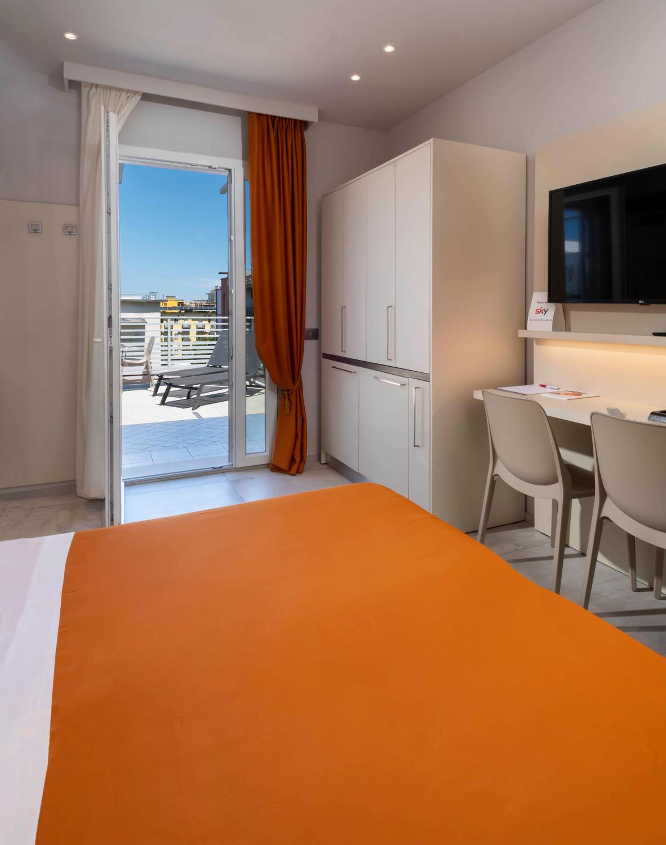 Double Room with Terrace