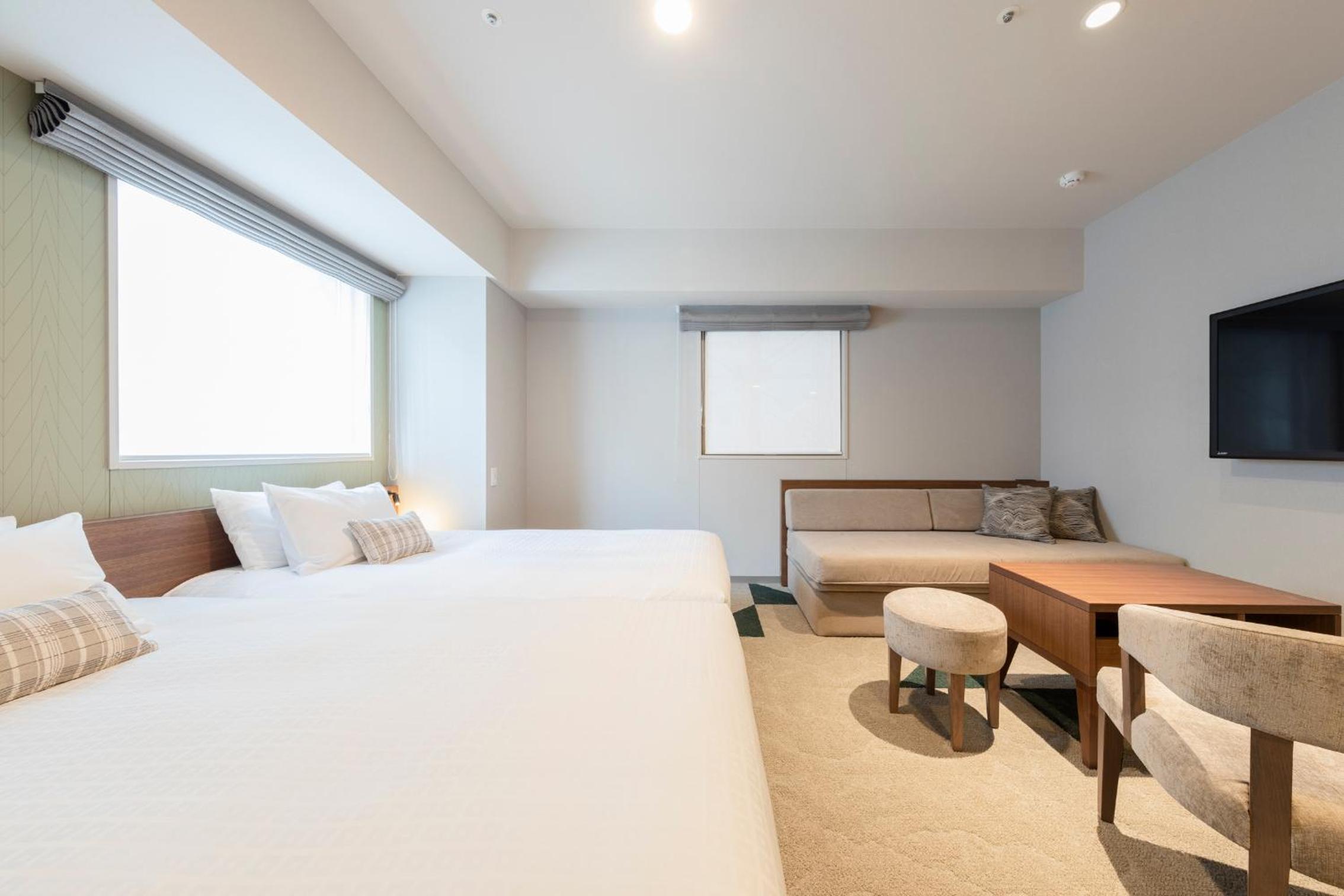 Premier Twin Room - Non-Smoking