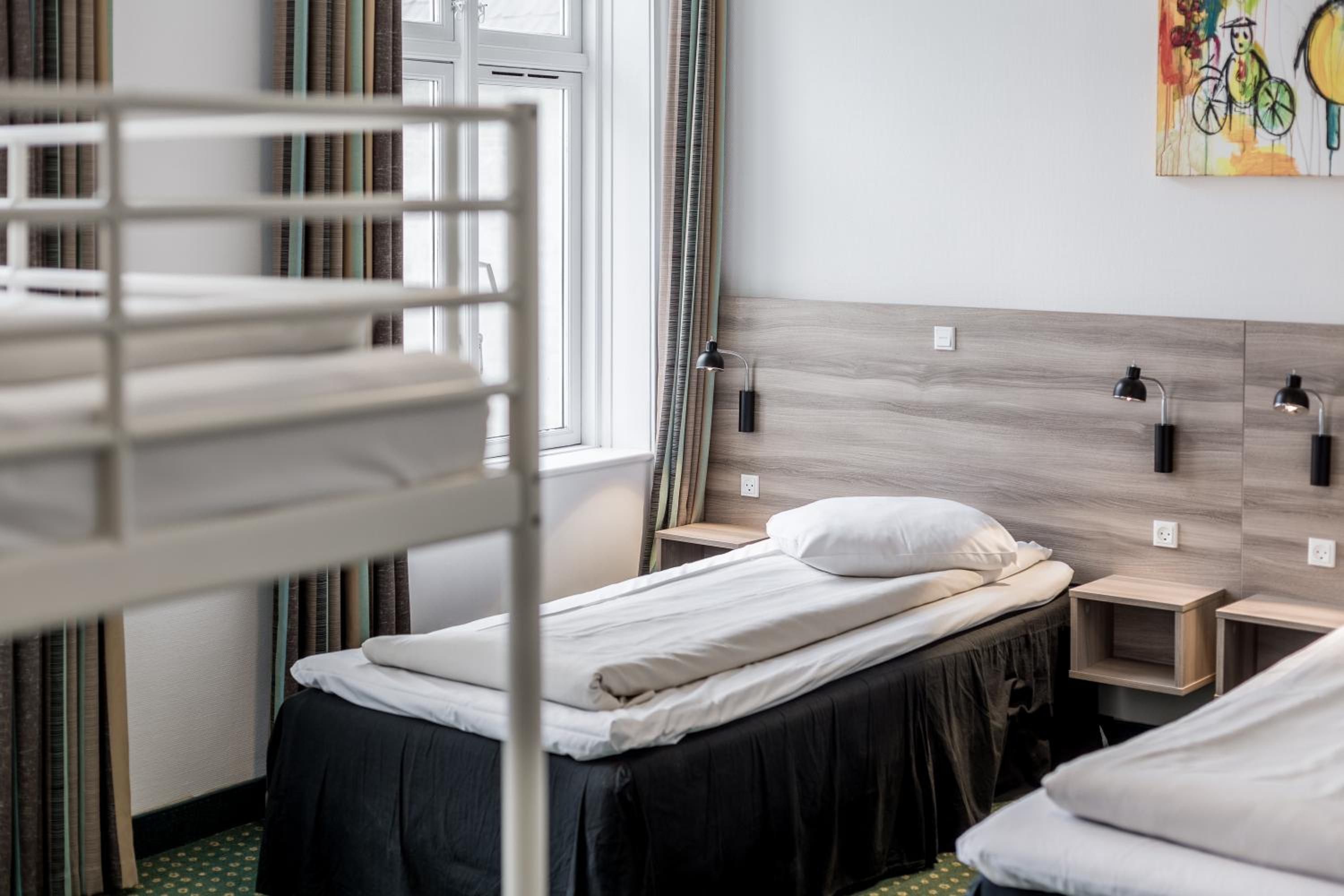 Good Morning Family Room Five