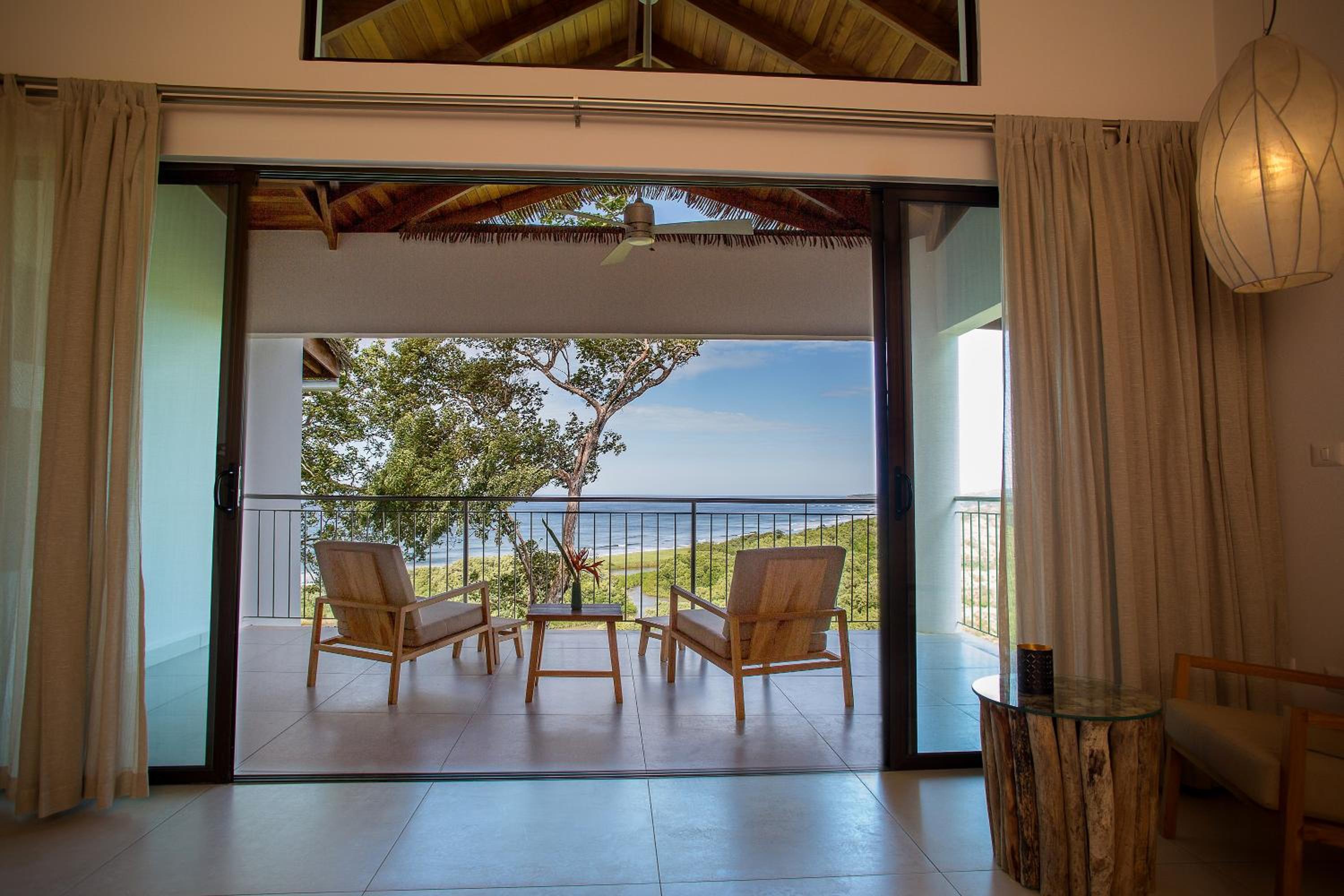 Suite One King Bed Ocean View 