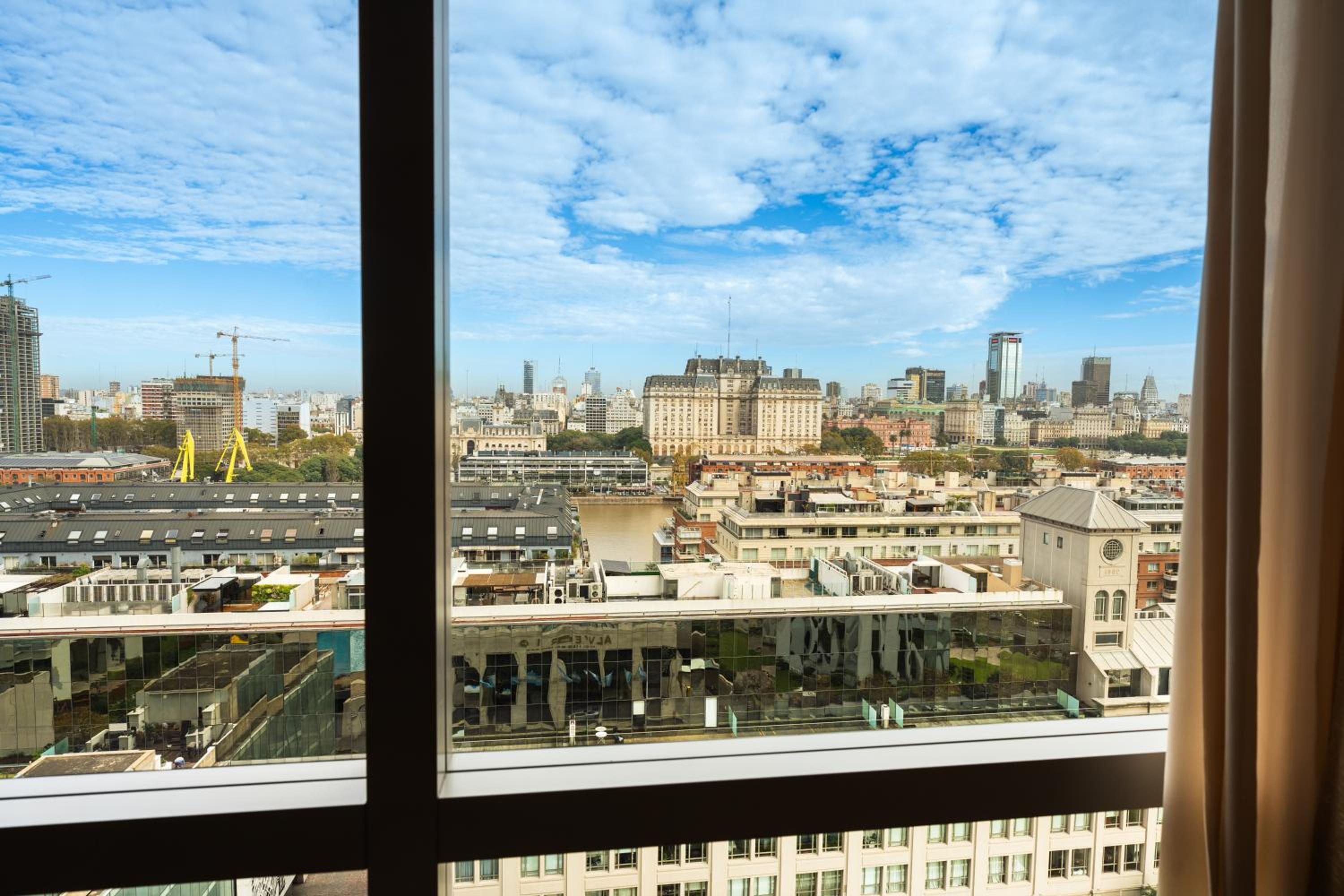 Junior Suite with Canal View