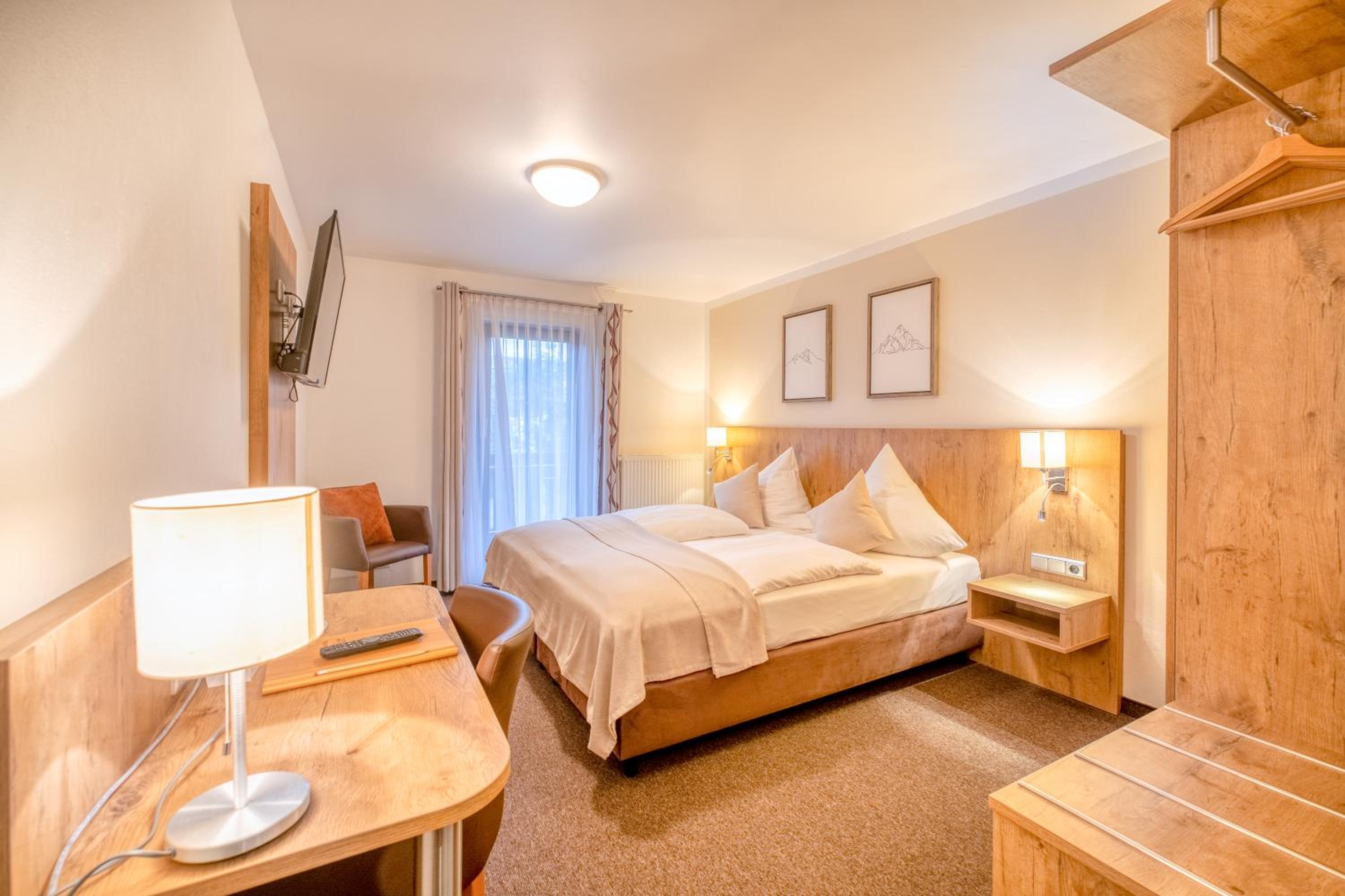 Double Room with Balcony or Terrace