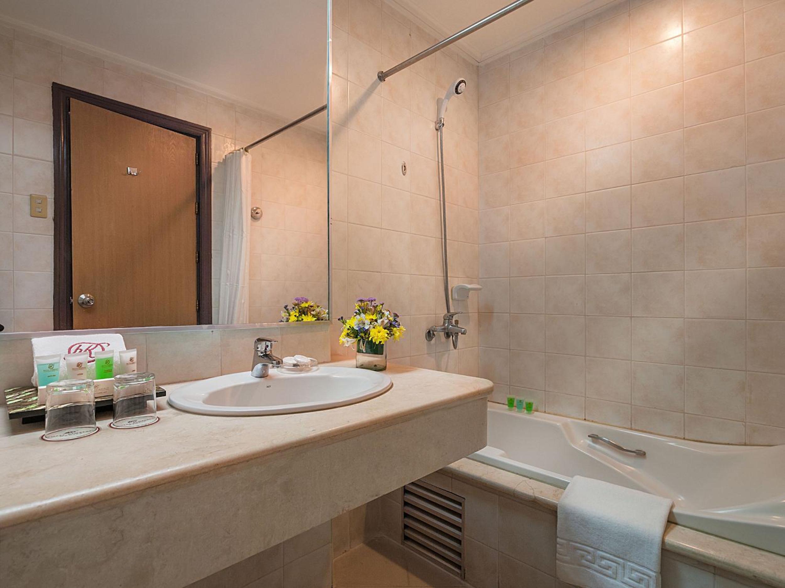 Premier Family Suite with Kitchen