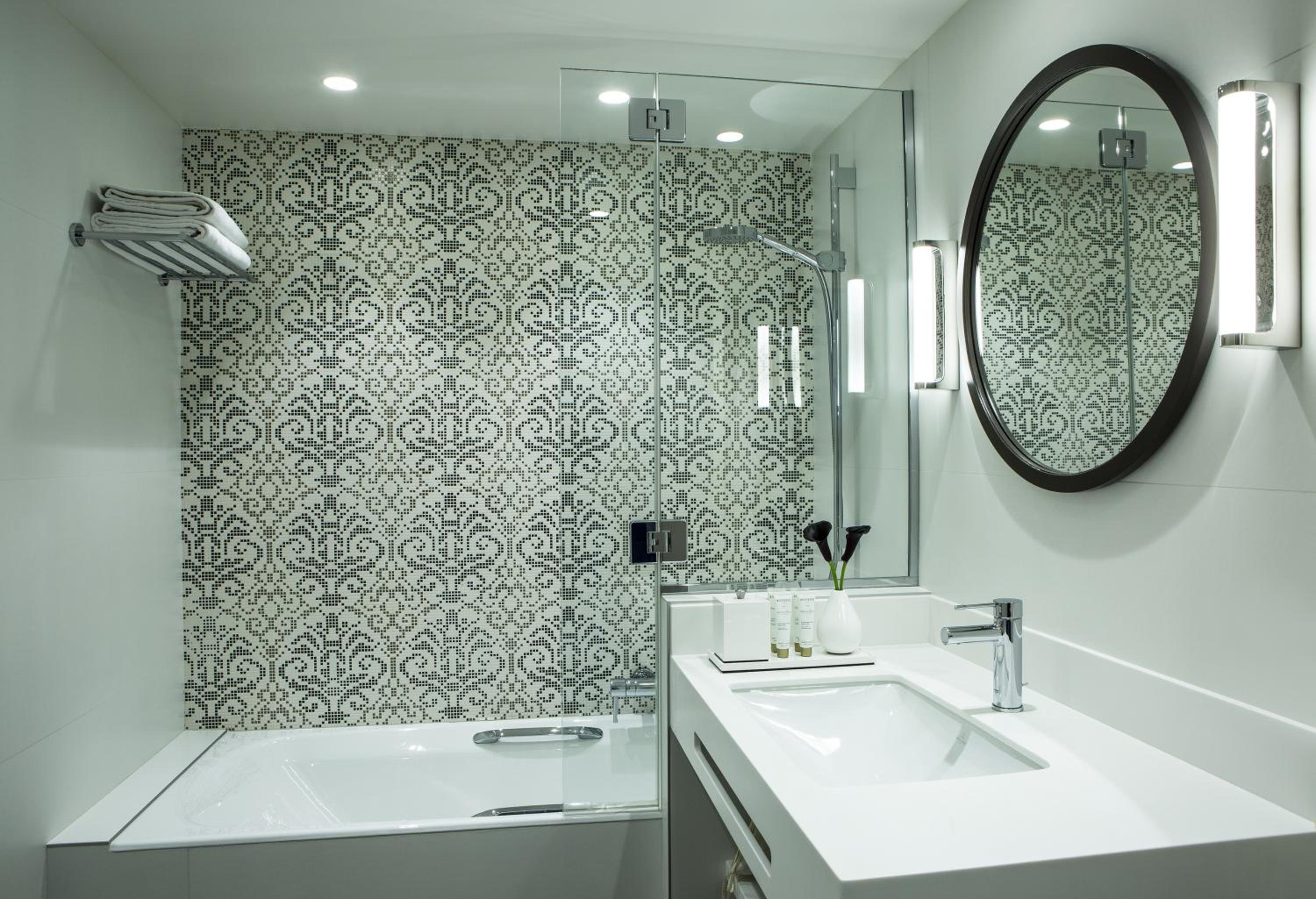 Deluxe Double Room with Terrace