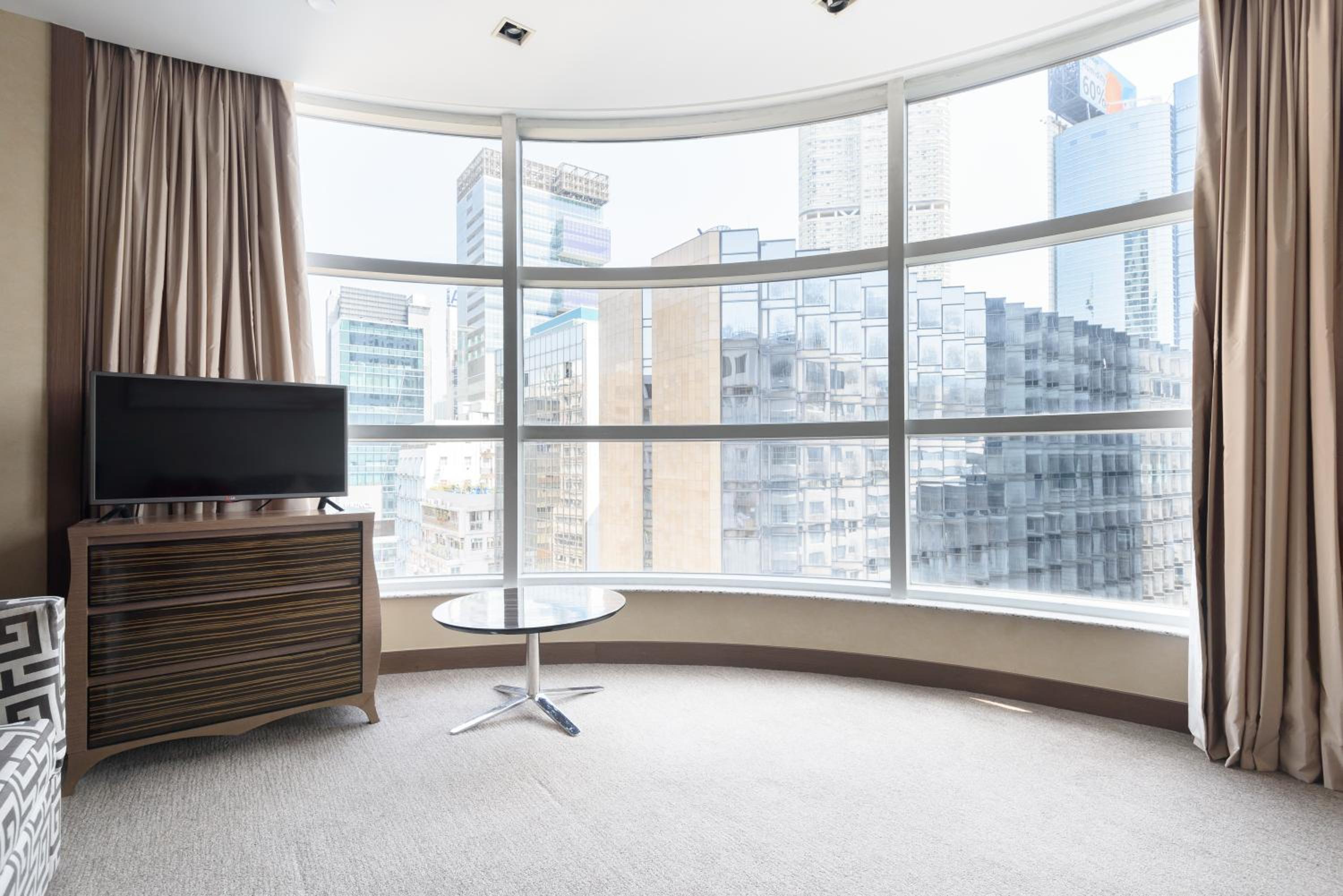 King Suite with City View