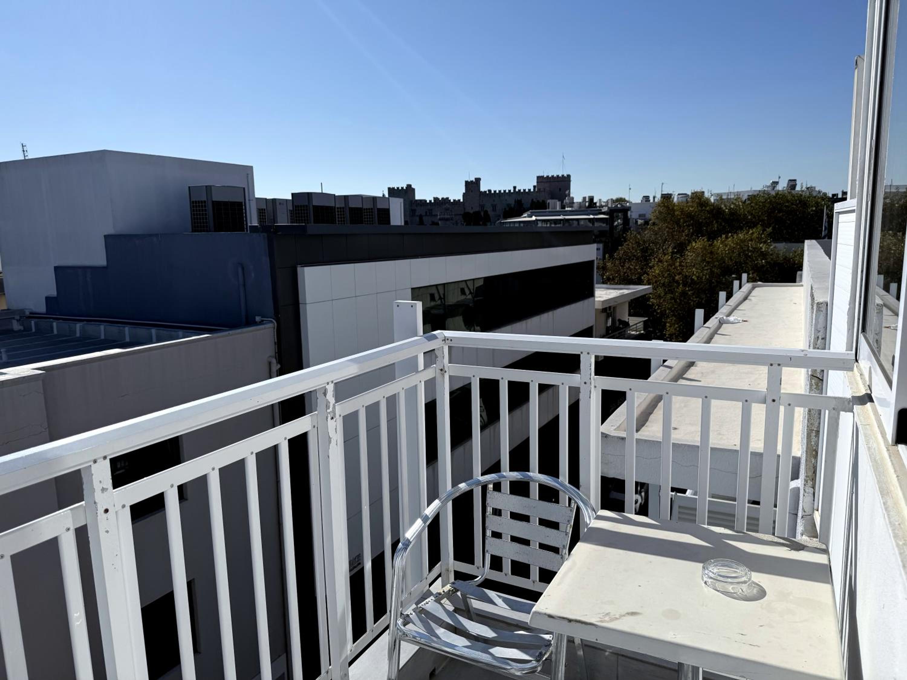 Superior Room with City and Sea View
