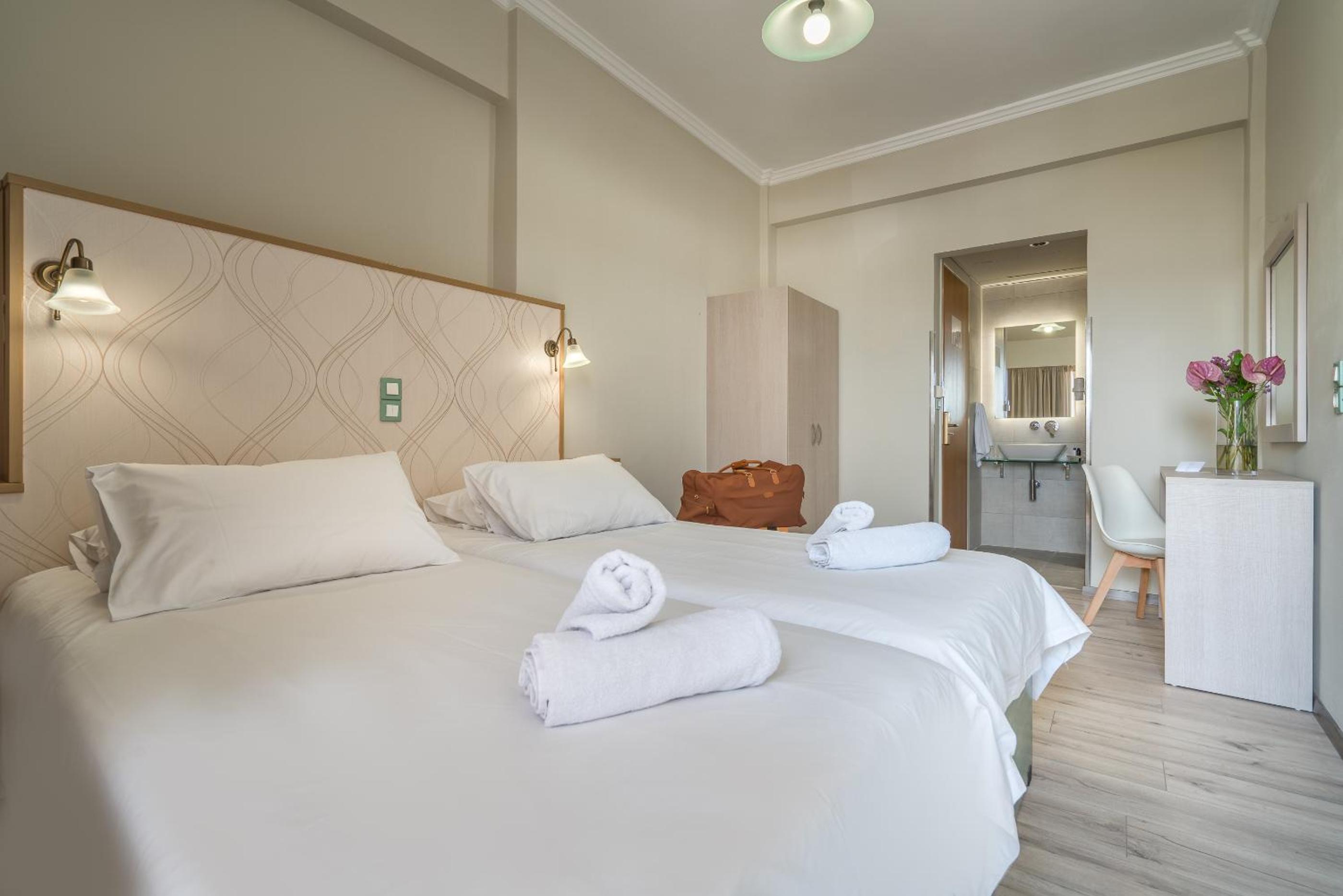 Double or Twin Room with Sea View