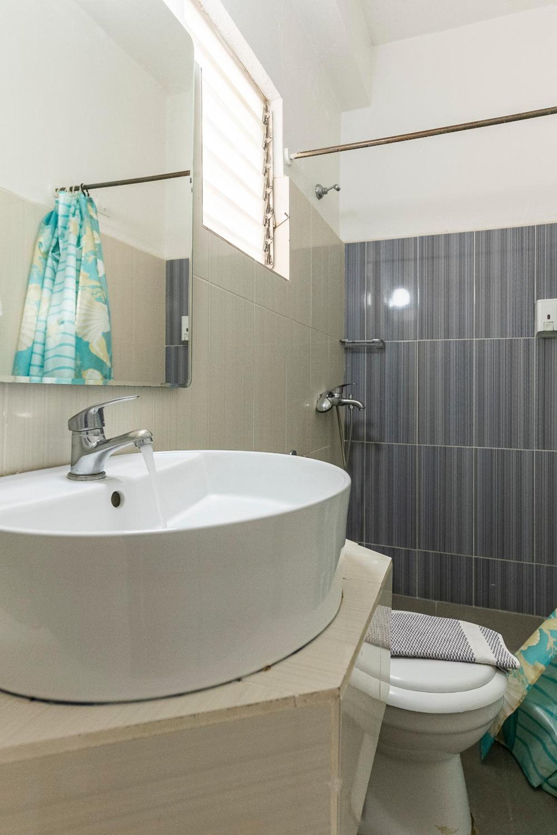 Triple Room with Private Bathroom